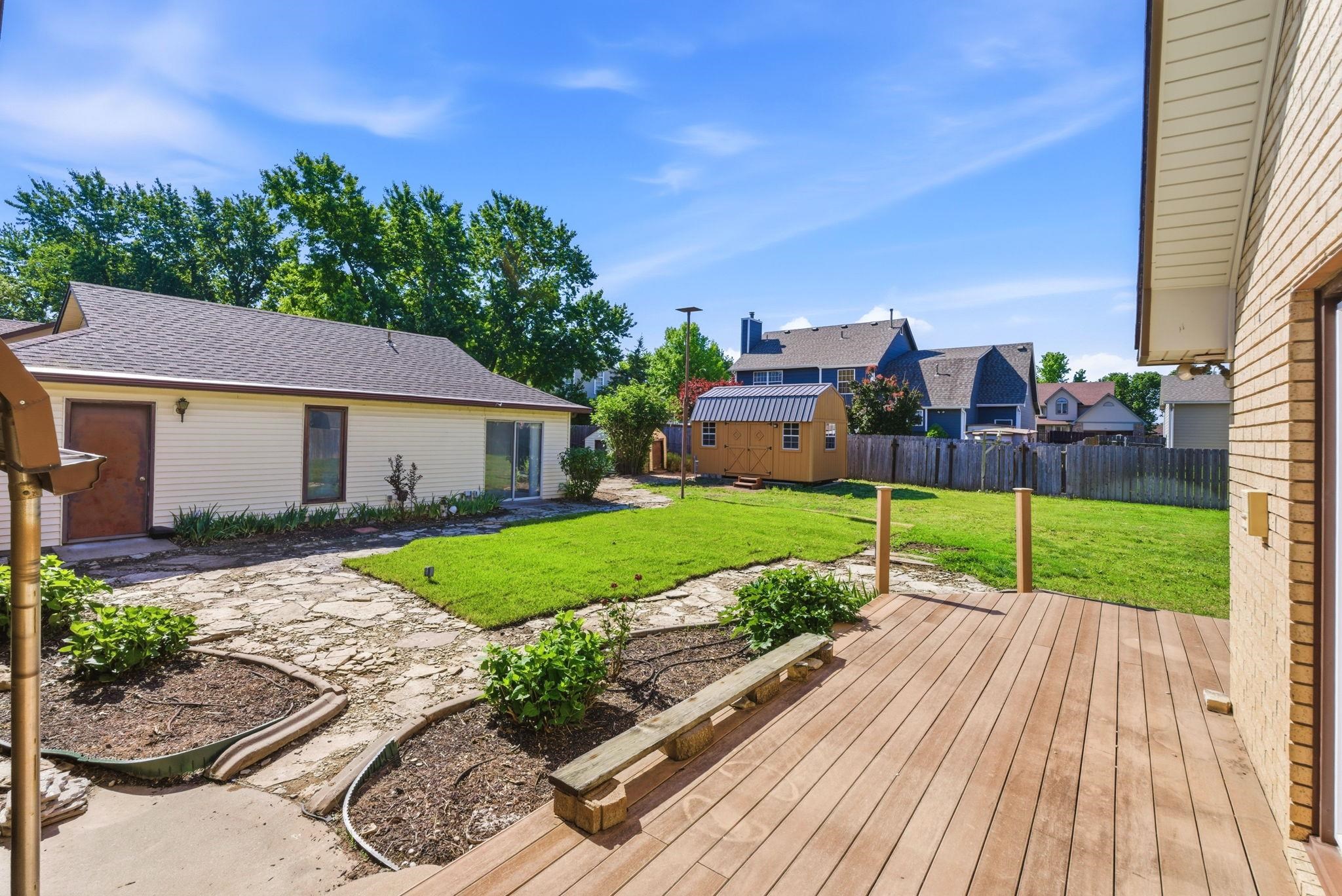 1501 Sandalwood Drive Haysville KS 67060
