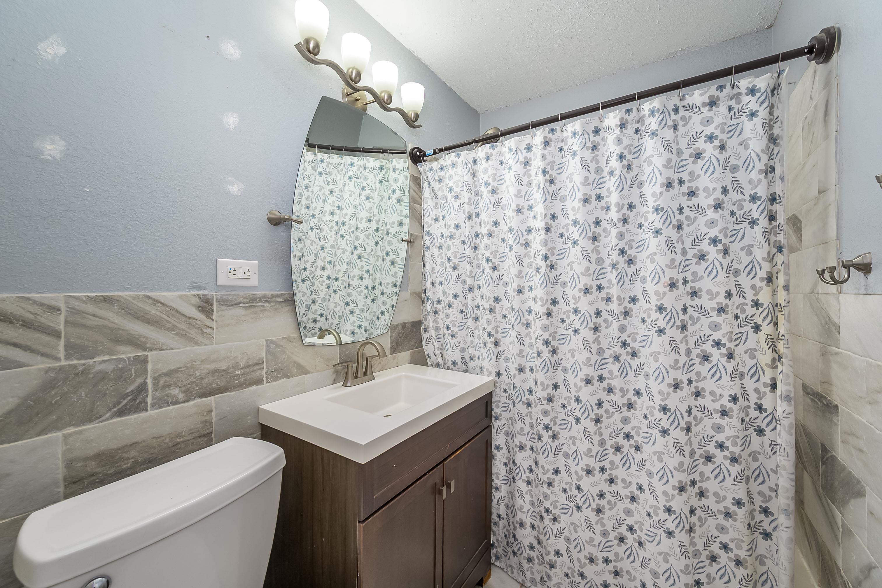 320 Martha Avenue Mulvane KS 67110
