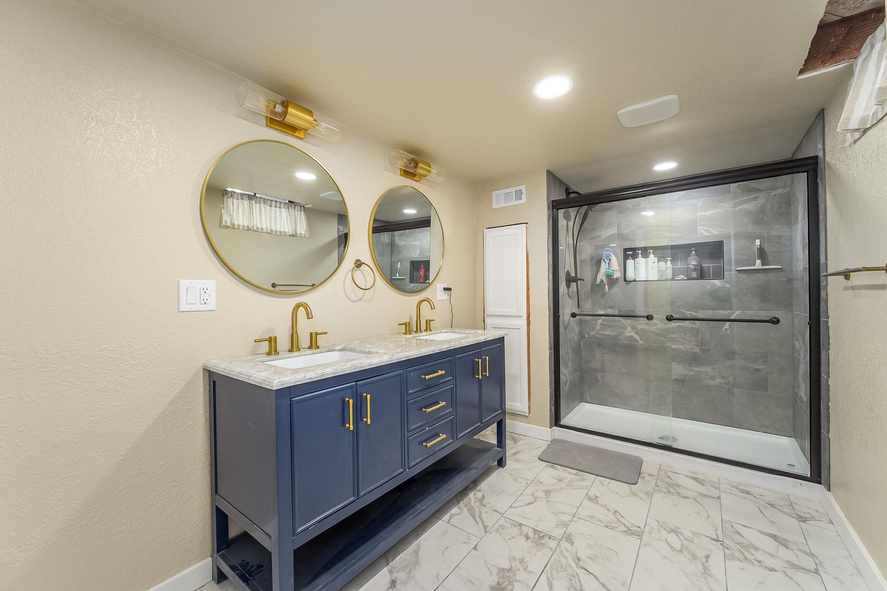 320 Martha Avenue Mulvane KS 67110