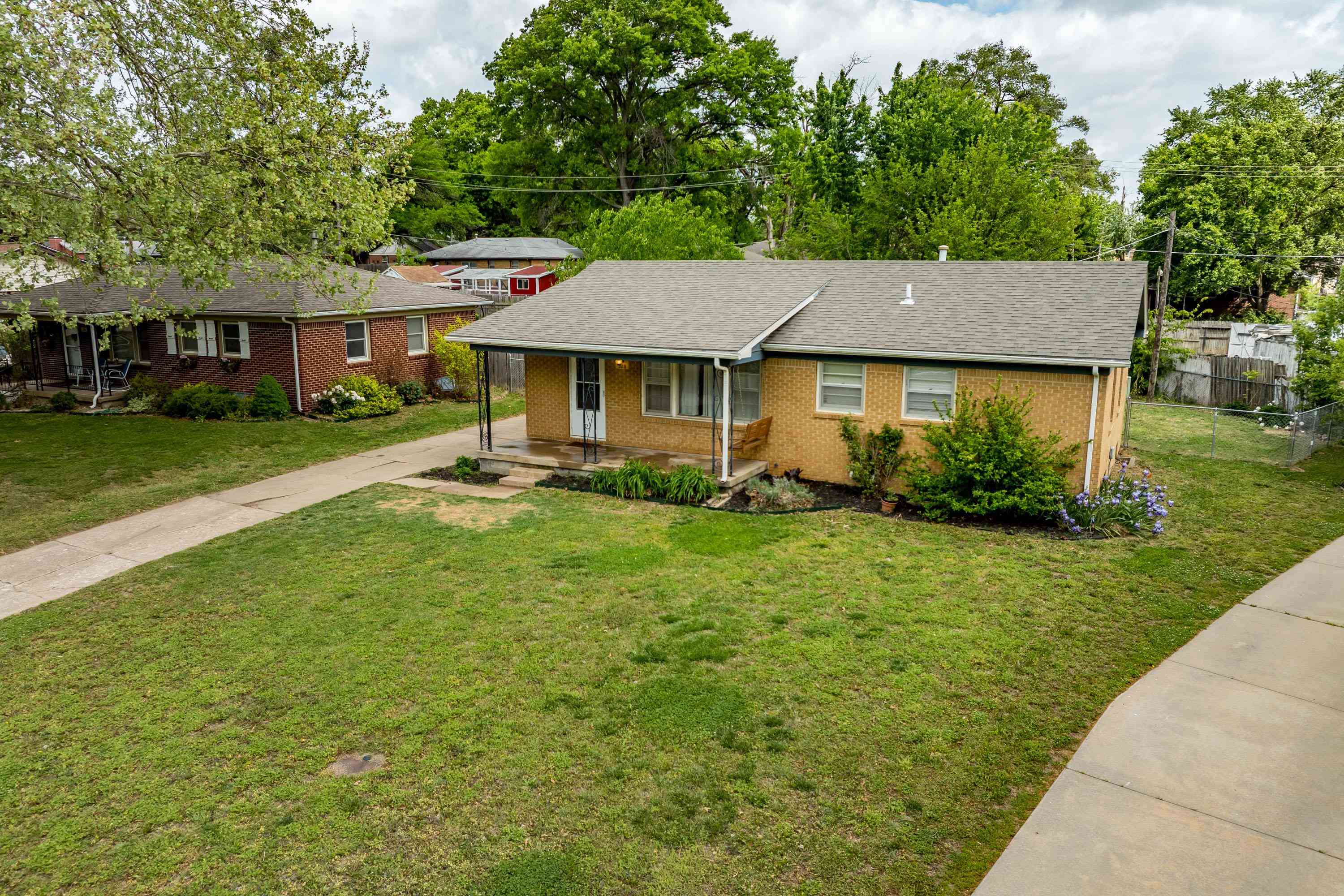 320 Martha Avenue Mulvane KS 67110