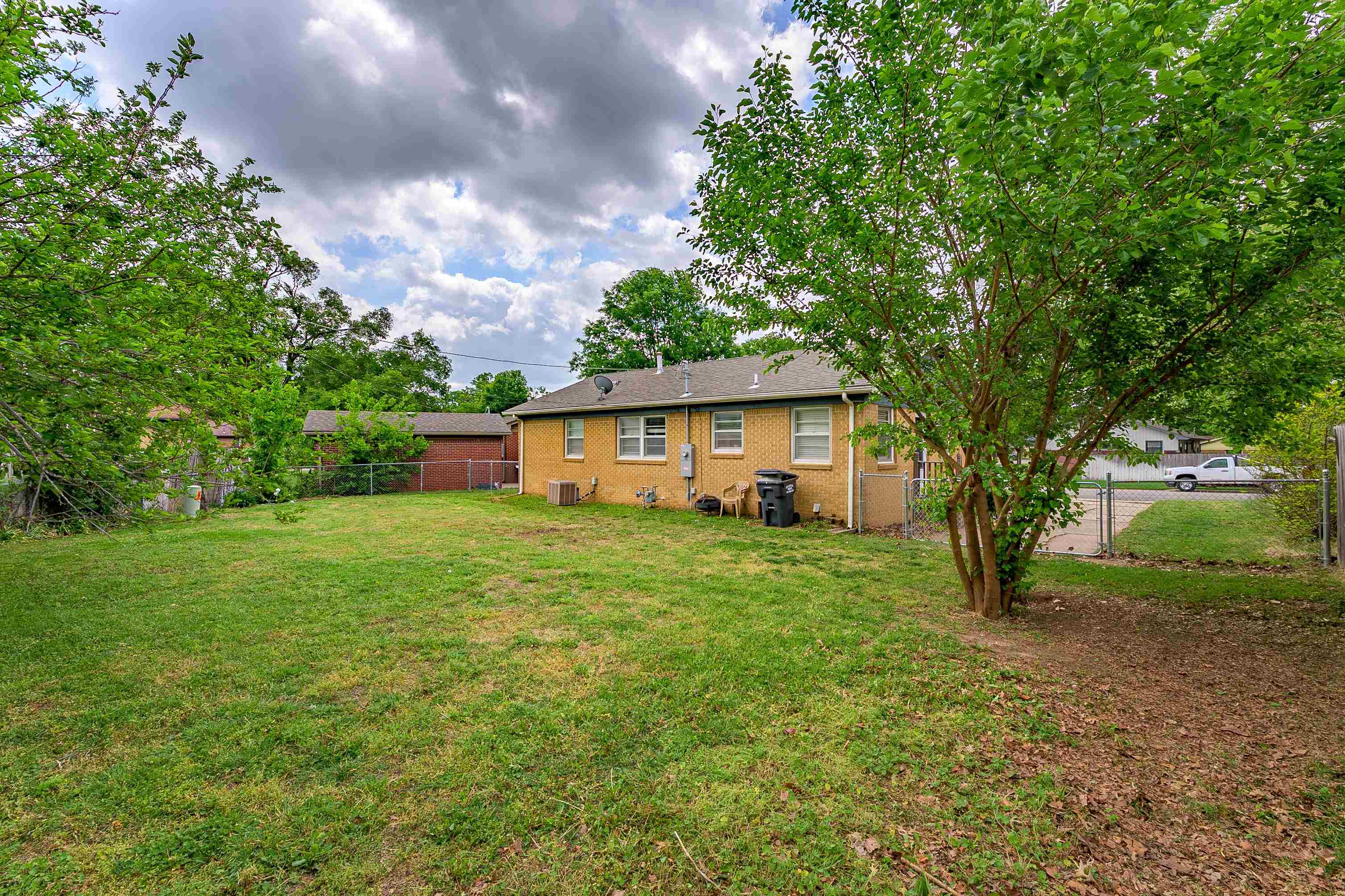 320 Martha Avenue Mulvane KS 67110