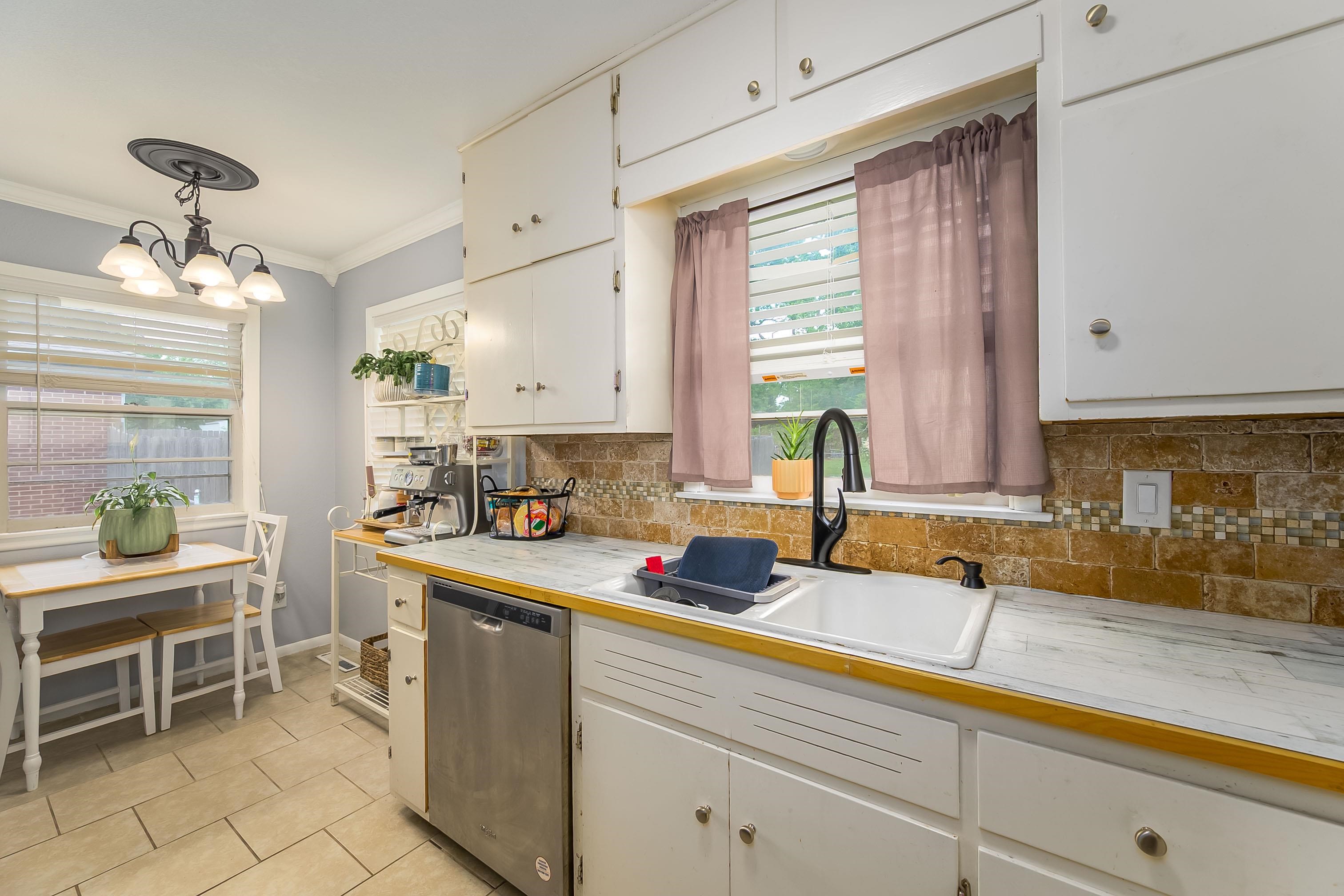 320 Martha Avenue Mulvane KS 67110