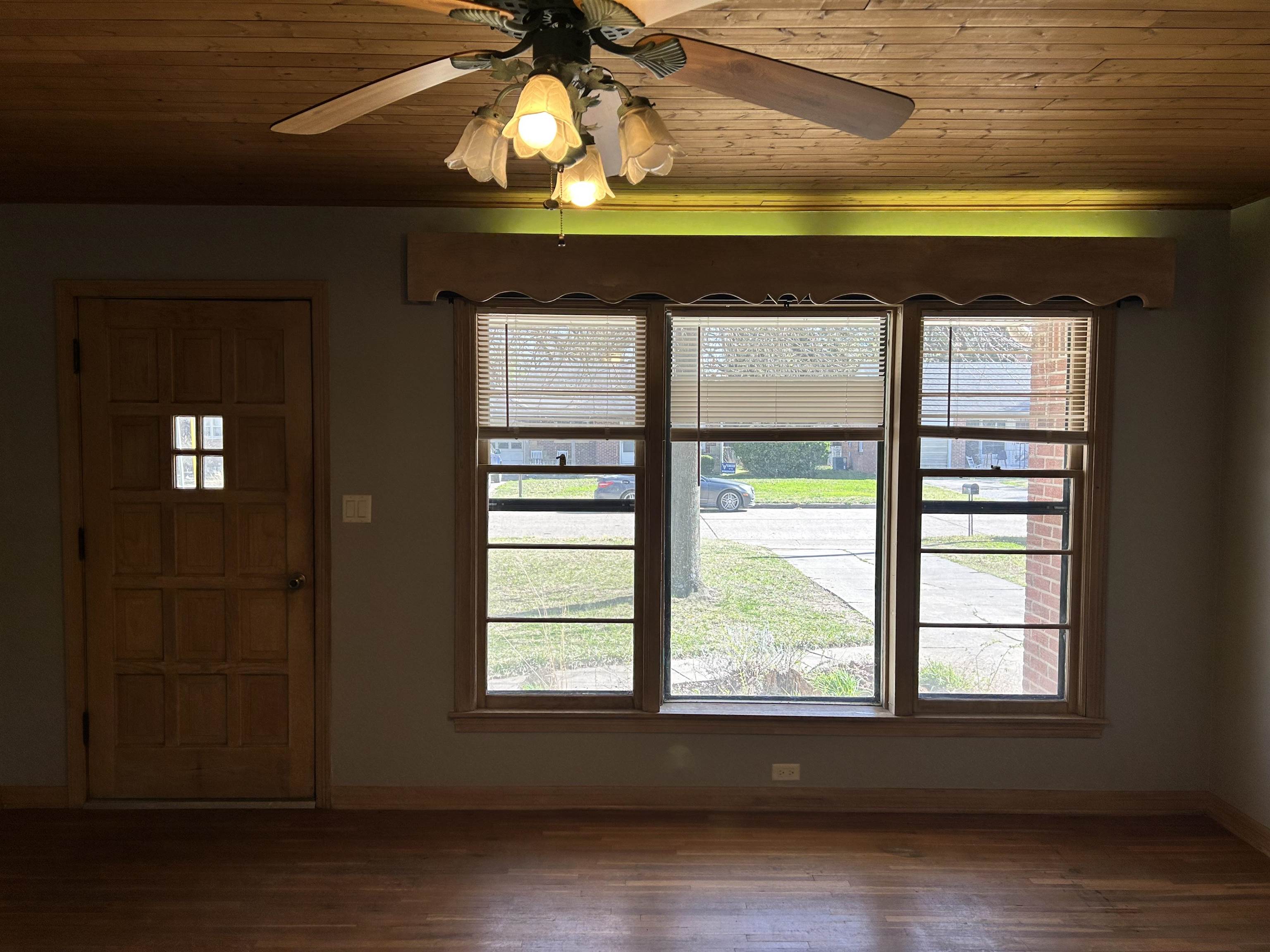1208 Ann Winfield KS 67156