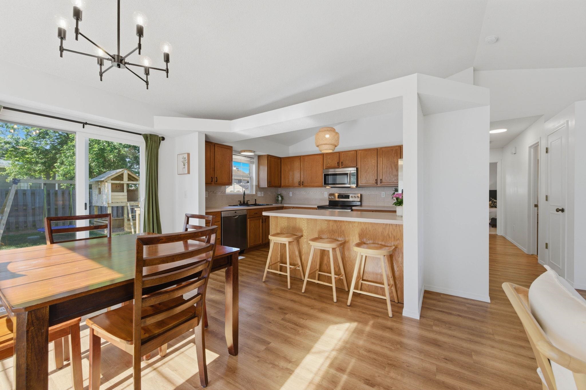 2537 E Cambridge Court Park City KS 67219