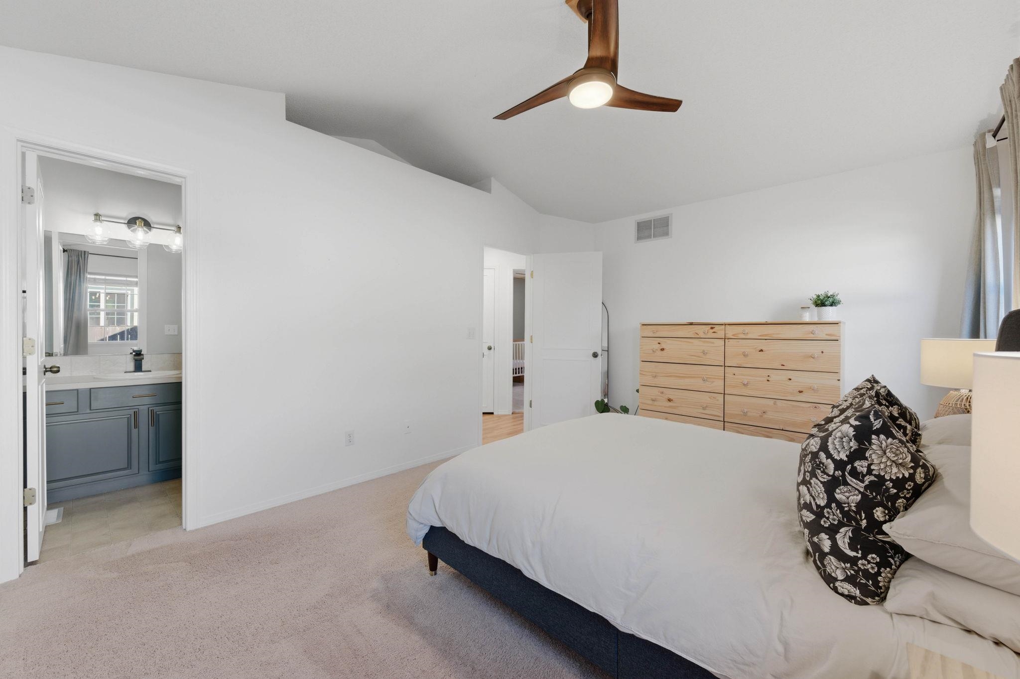 2537 E Cambridge Court Park City KS 67219