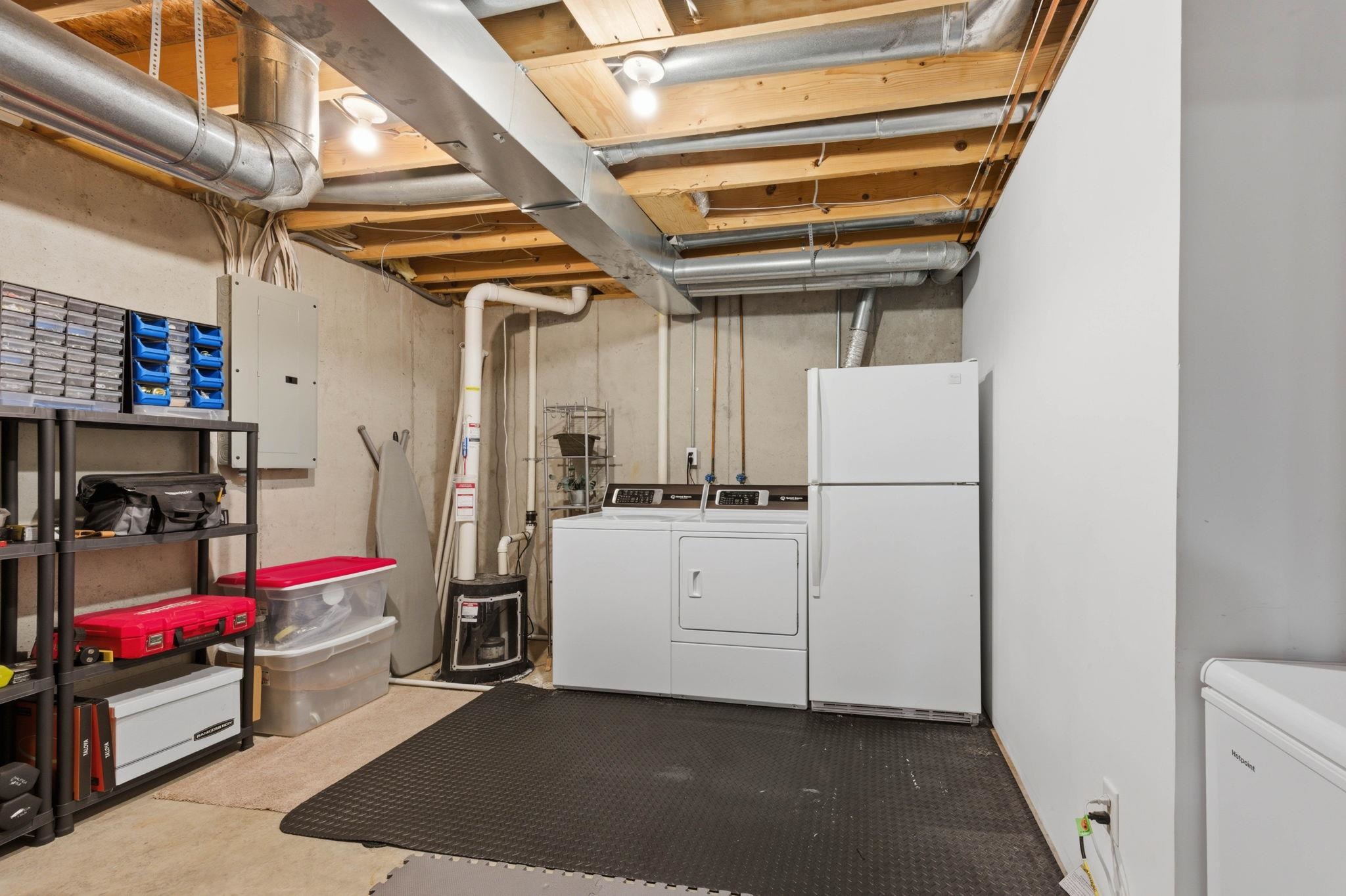 2537 E Cambridge Court Park City KS 67219