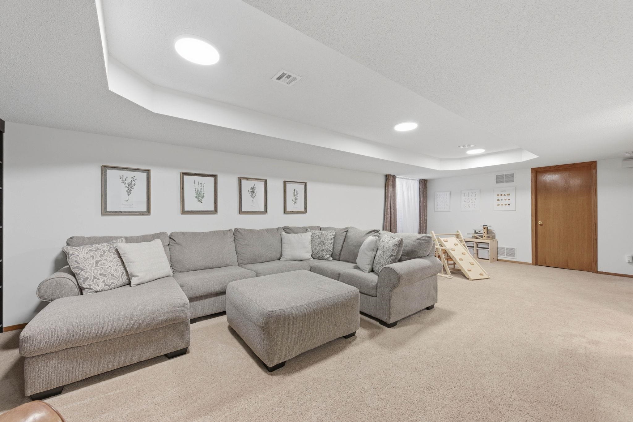 2537 E Cambridge Court Park City KS 67219