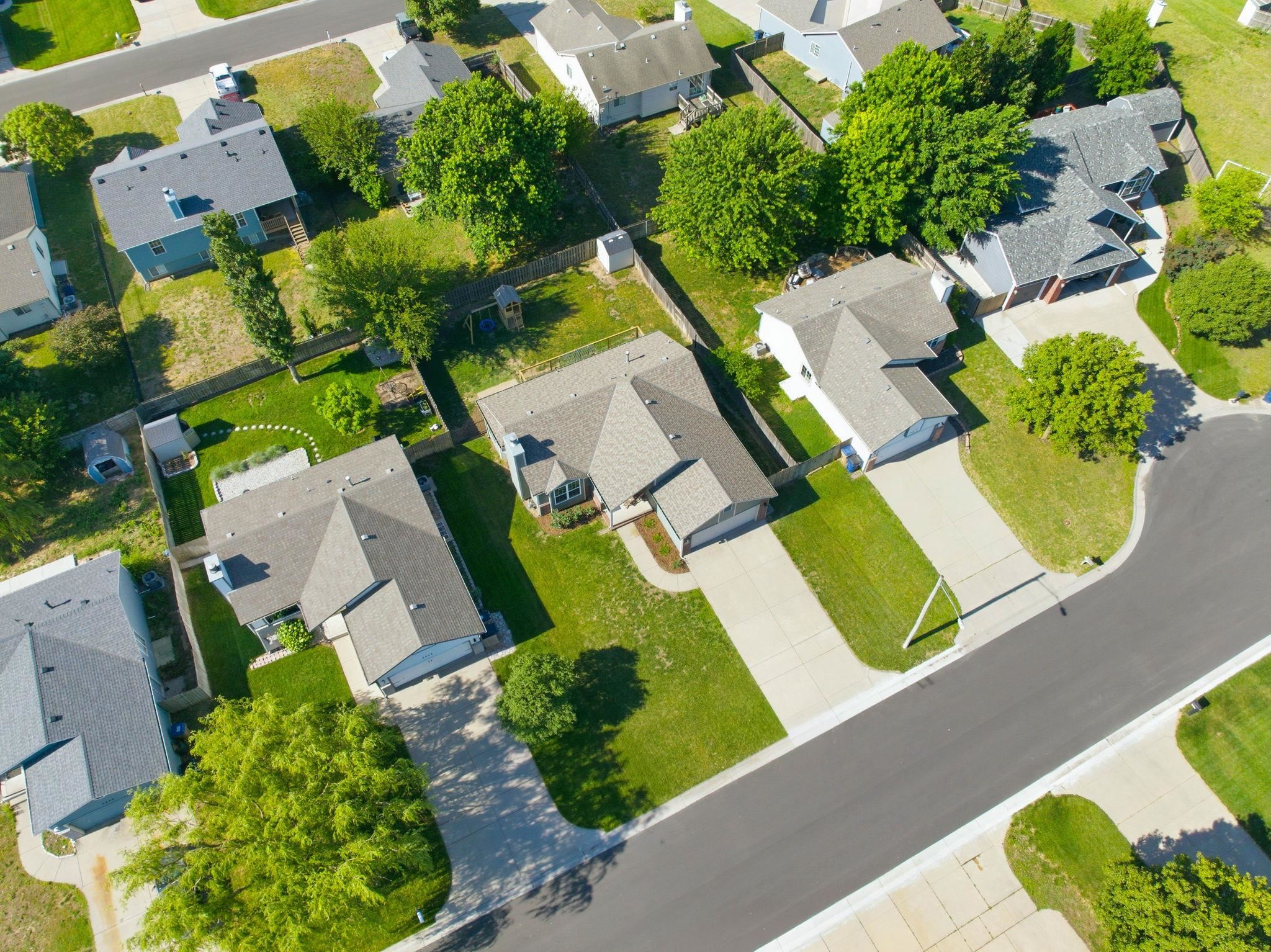 2537 E Cambridge Court Park City KS 67219