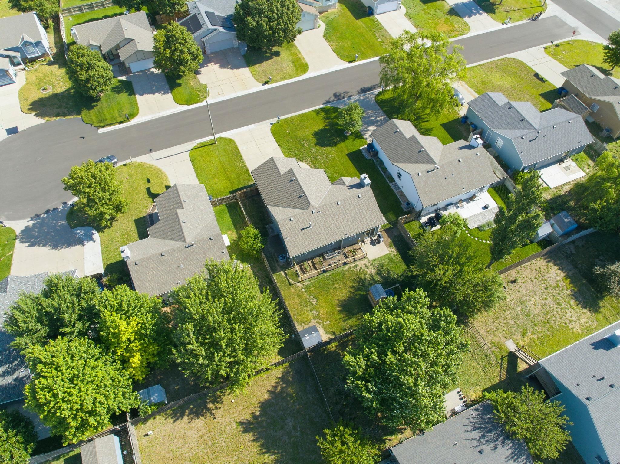 2537 E Cambridge Court Park City KS 67219