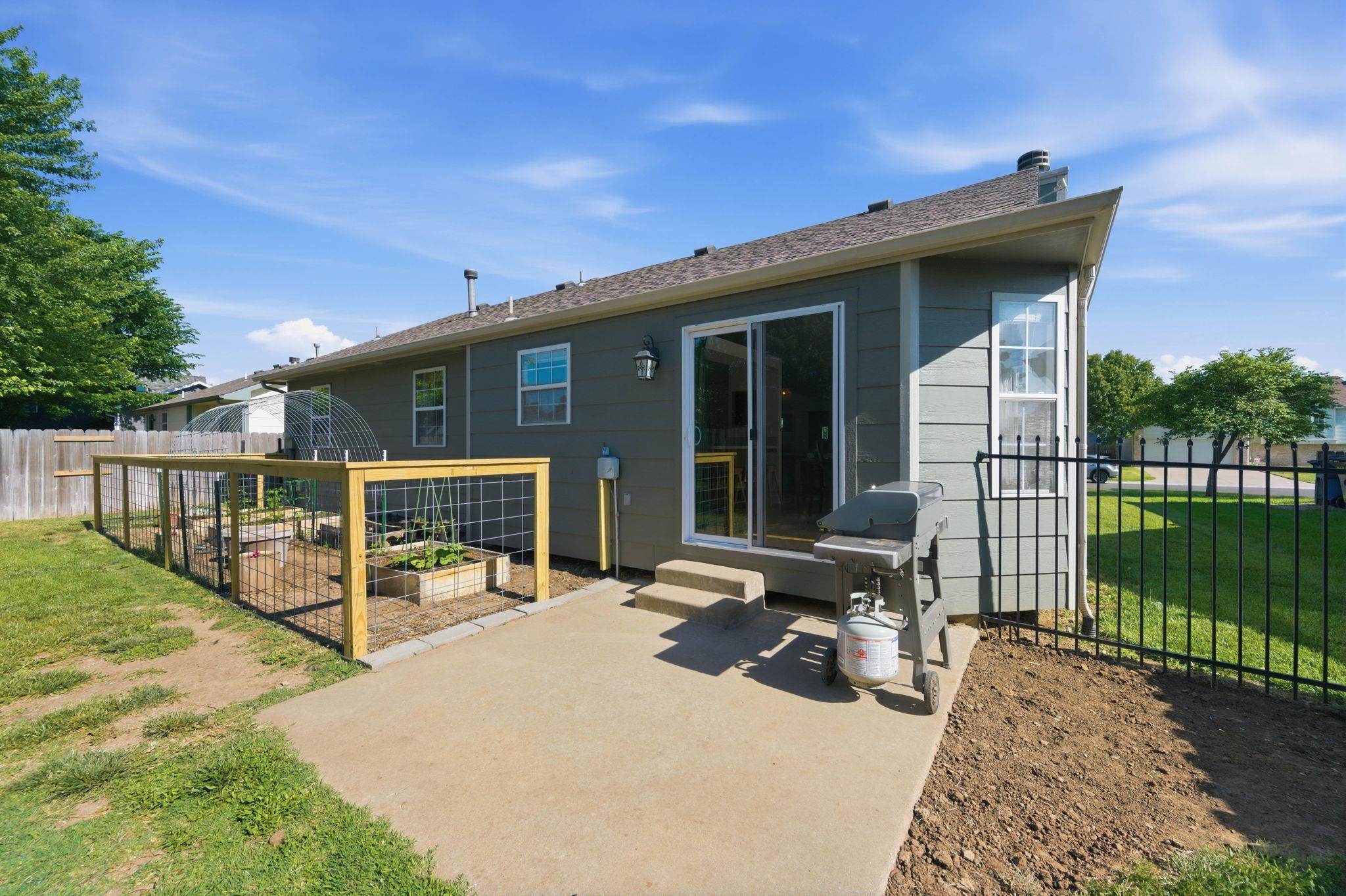 2537 E Cambridge Court Park City KS 67219