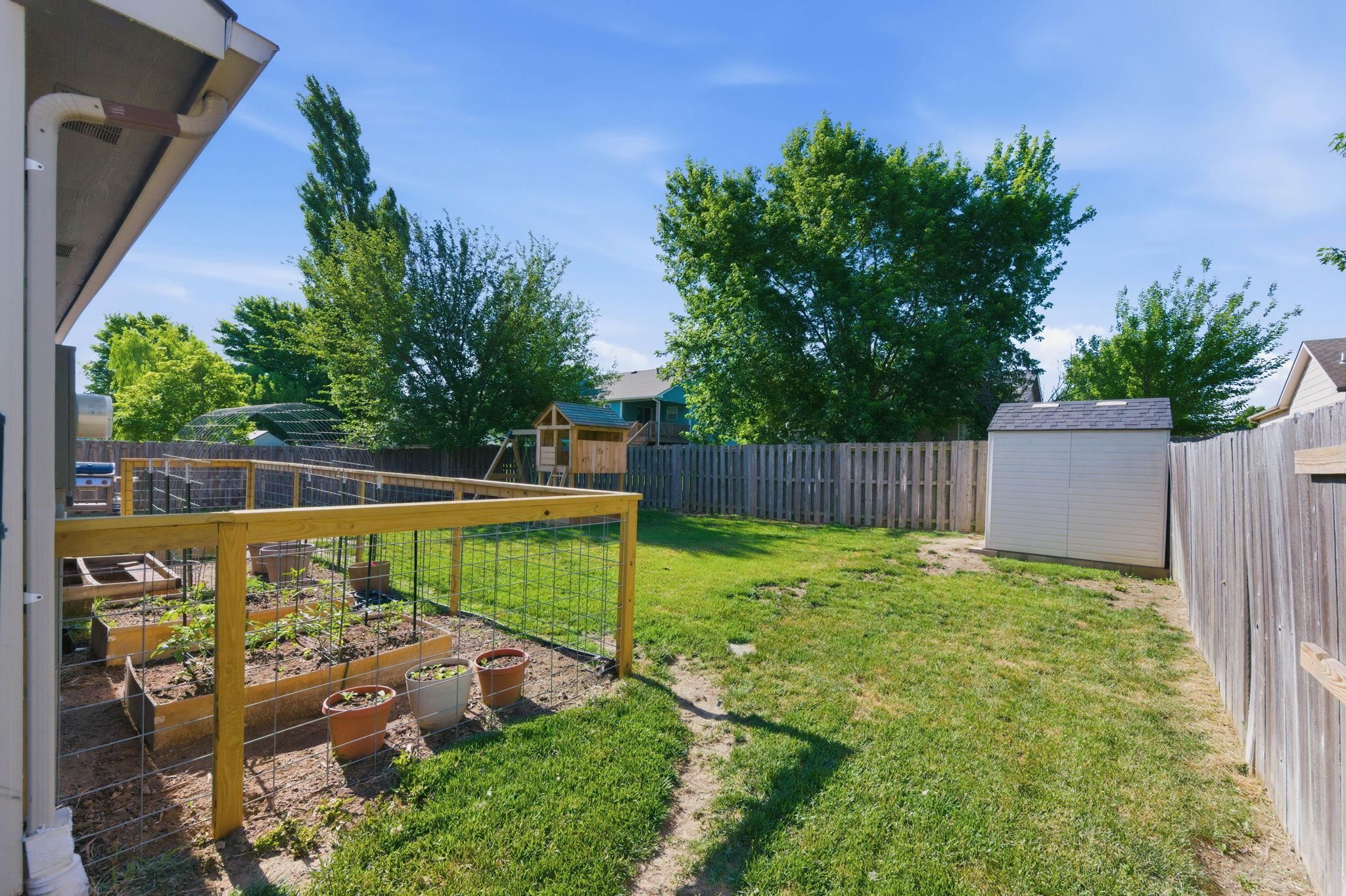 2537 E Cambridge Court Park City KS 67219