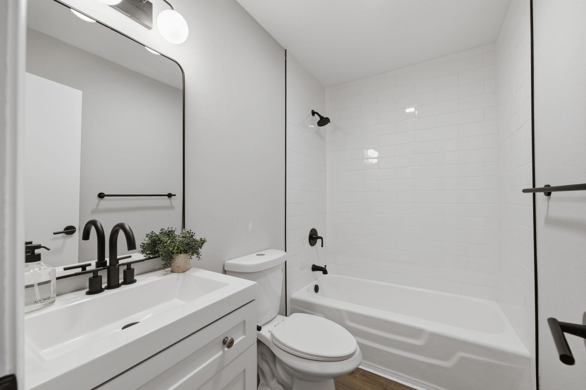412 E 63rd Street N Park City KS 67219