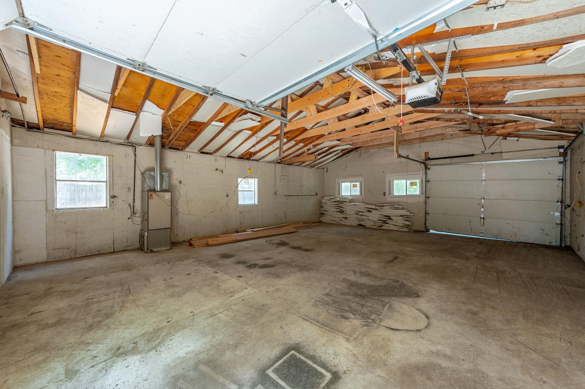 412 E 63rd Street N Park City KS 67219
