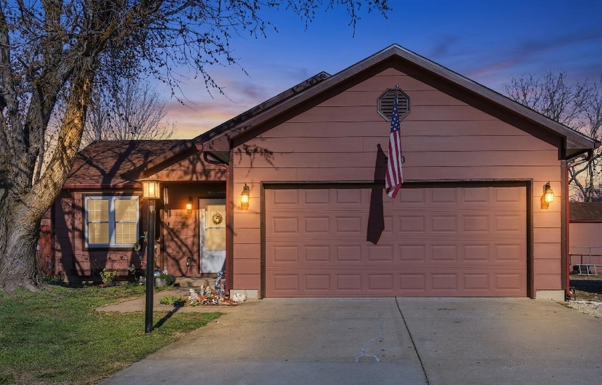 500 Deerfield Circle Valley Center KS 67147