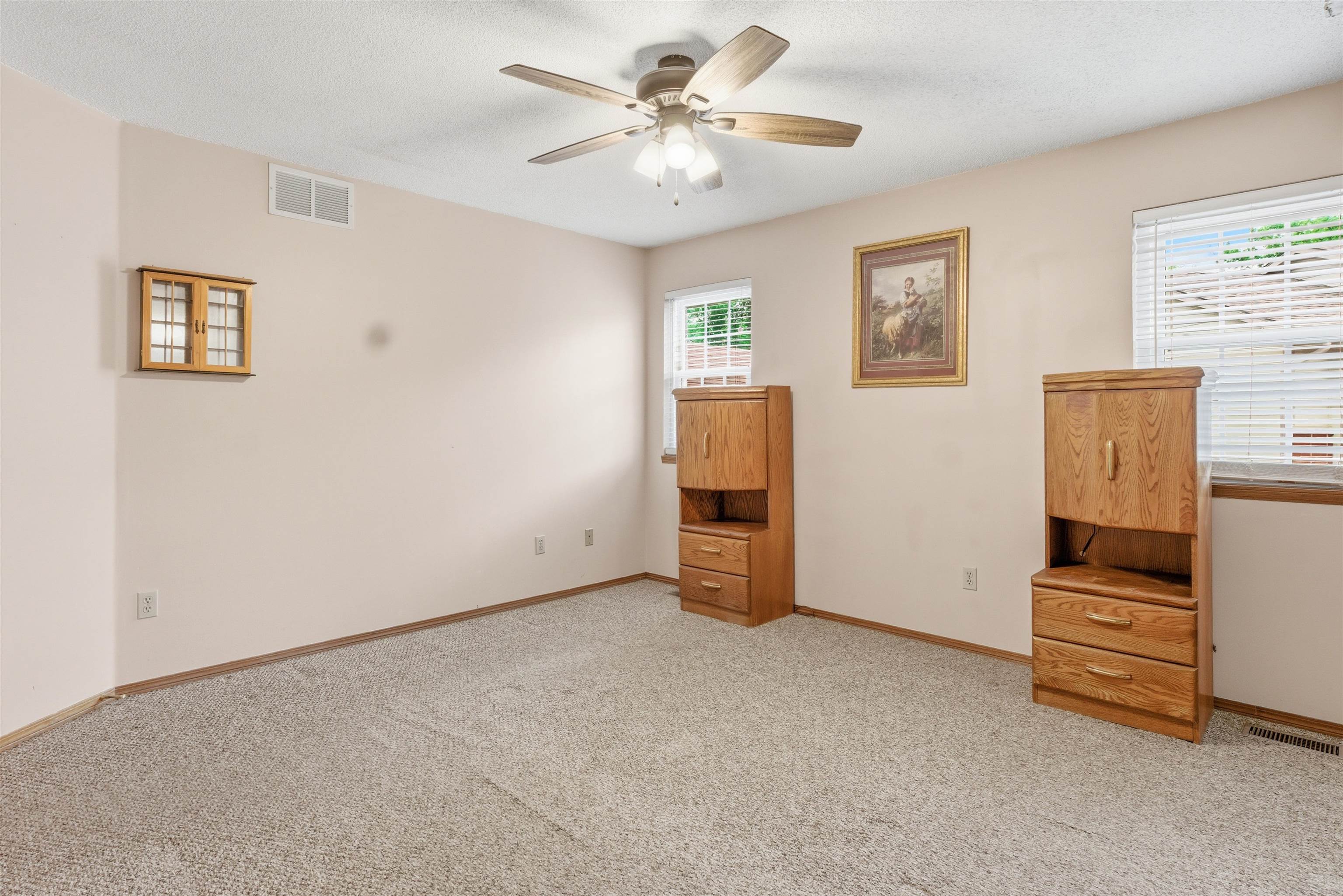 500 Deerfield Circle Valley Center KS 67147