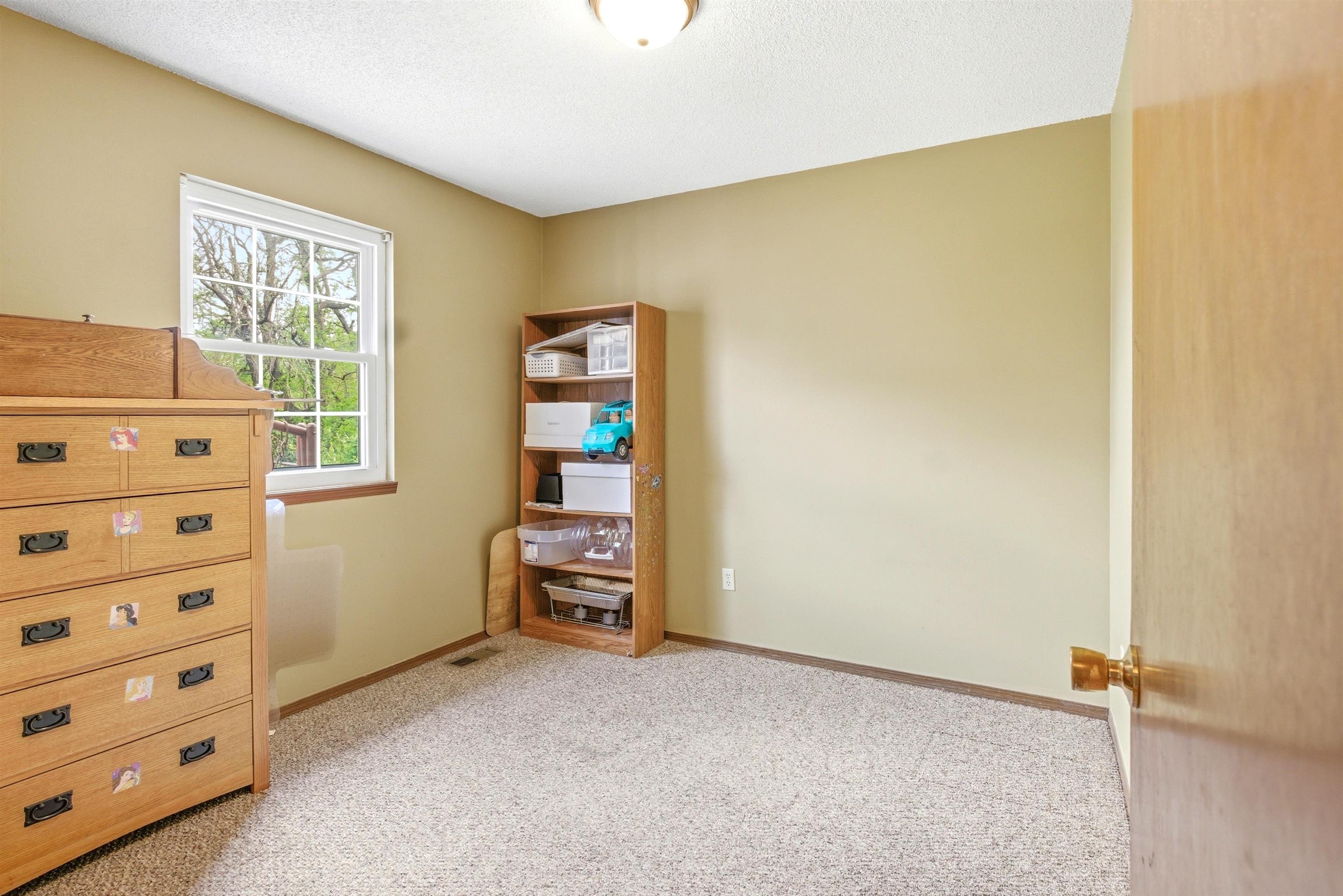 500 Deerfield Circle Valley Center KS 67147