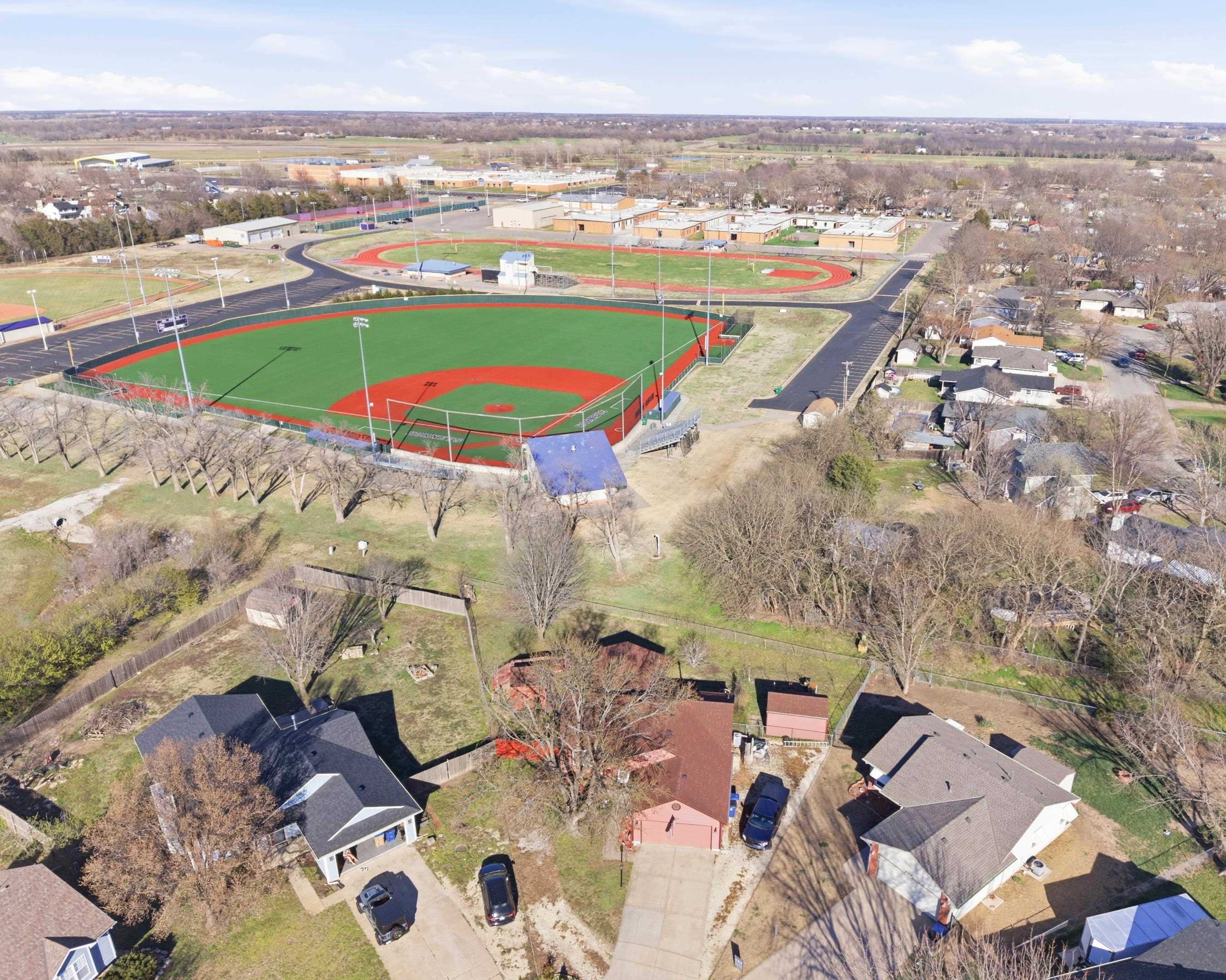 500 Deerfield Circle Valley Center KS 67147