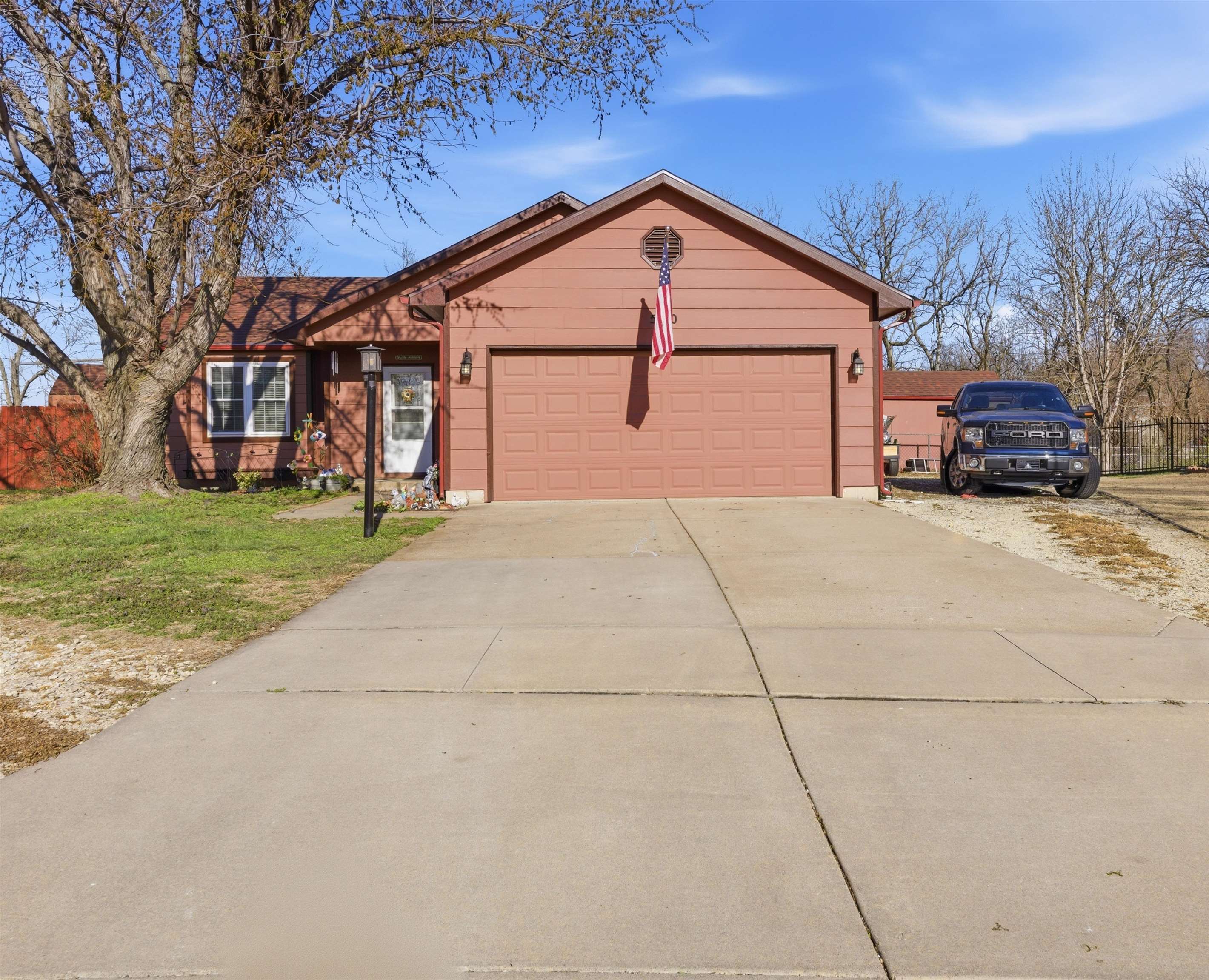 500 Deerfield Circle Valley Center KS 67147