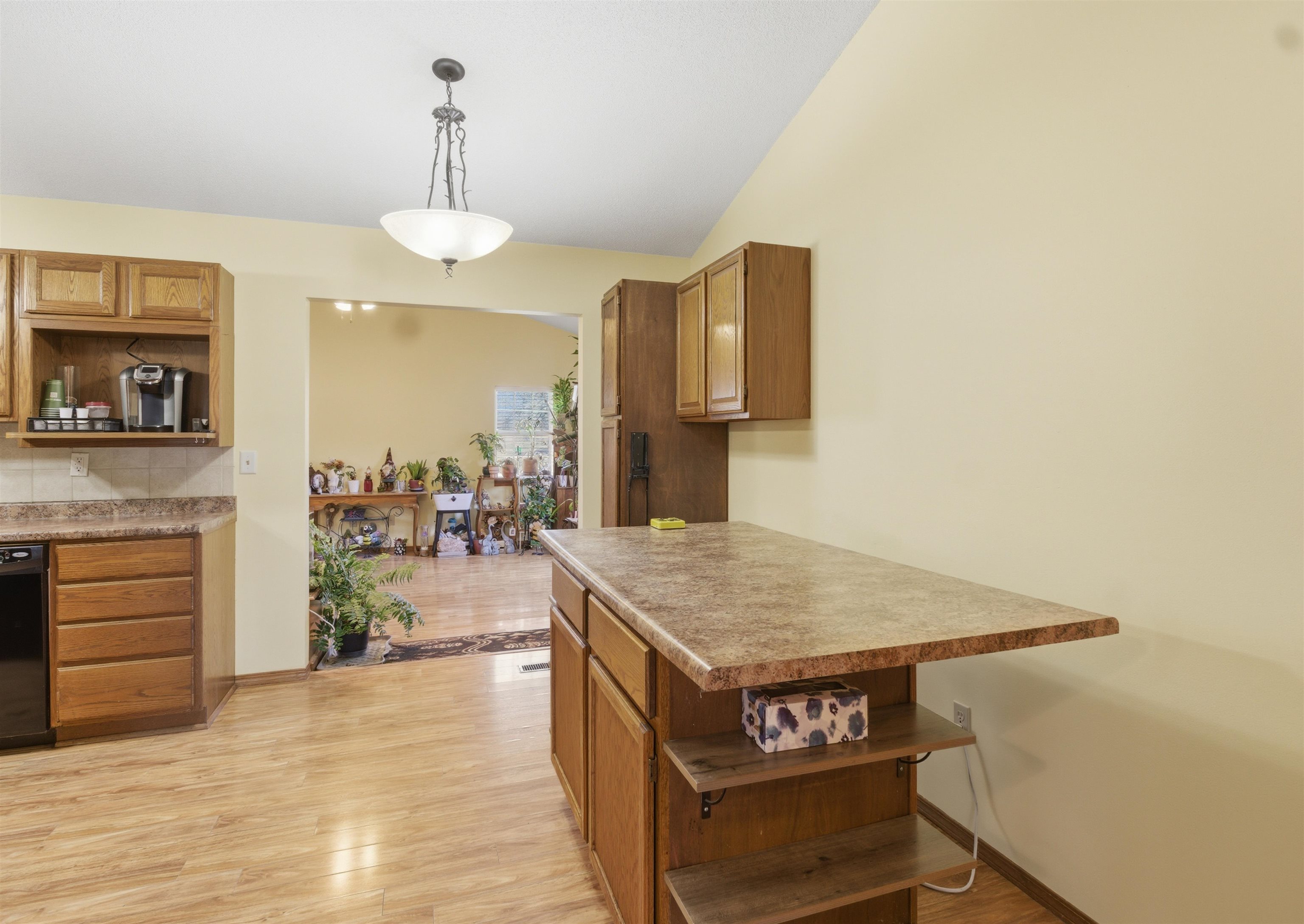 500 Deerfield Circle Valley Center KS 67147
