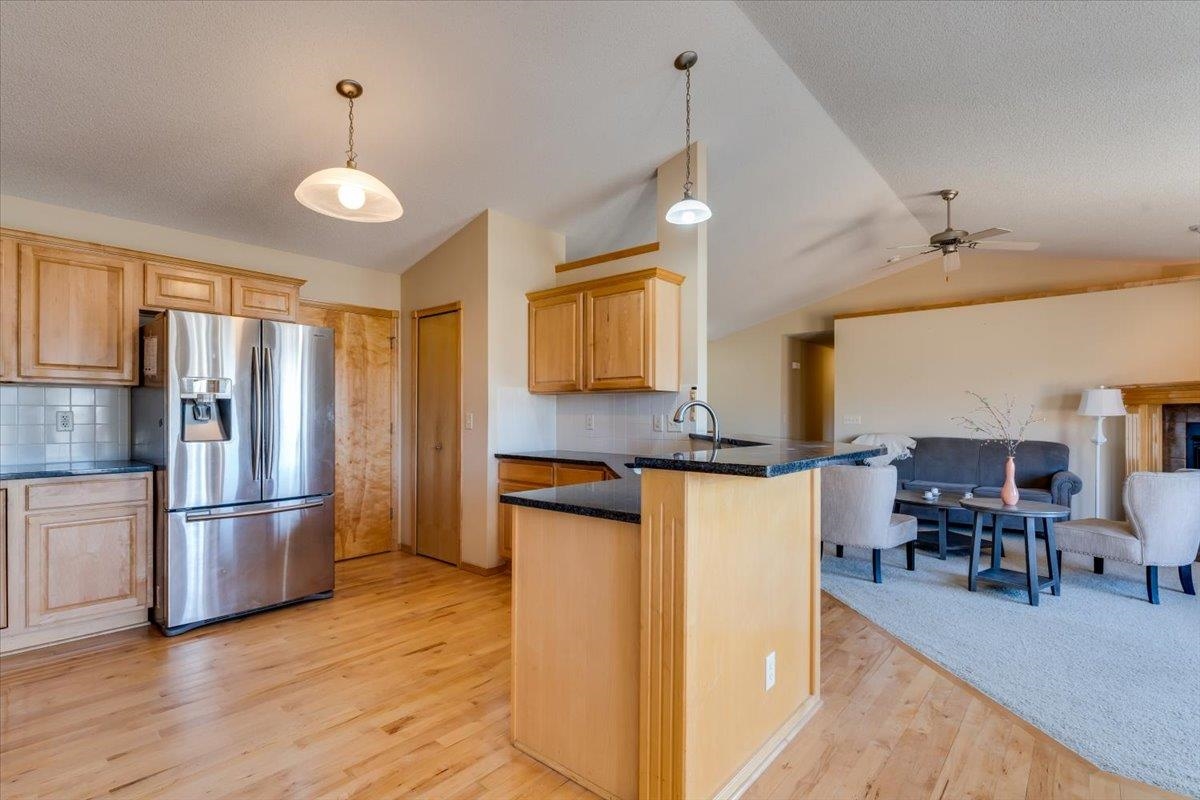 906 S Glenmoor Wichita KS 67207
