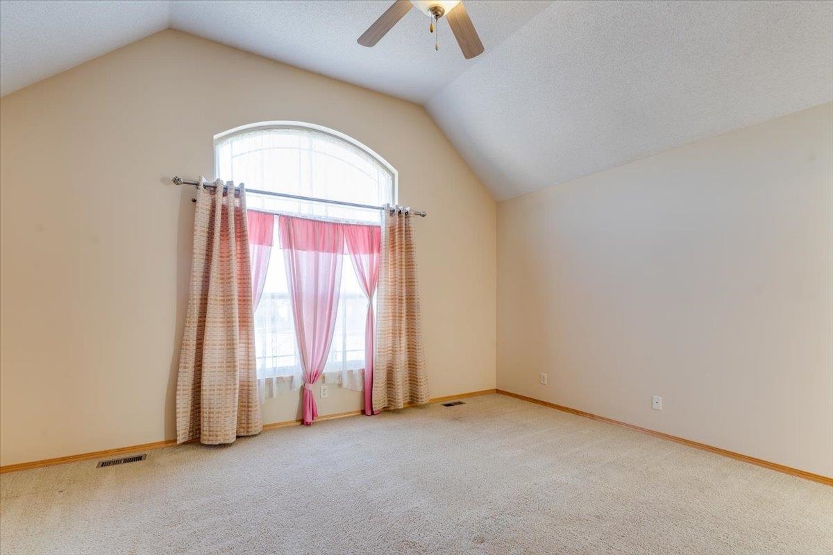 906 S Glenmoor Wichita KS 67207
