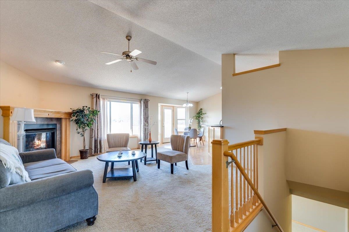 906 S Glenmoor Wichita KS 67207