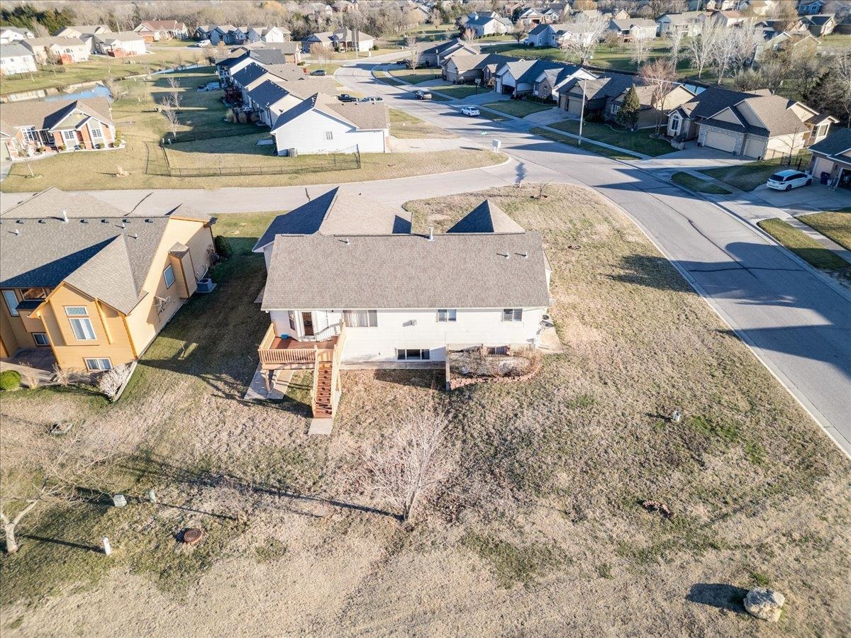 906 S Glenmoor Wichita KS 67207