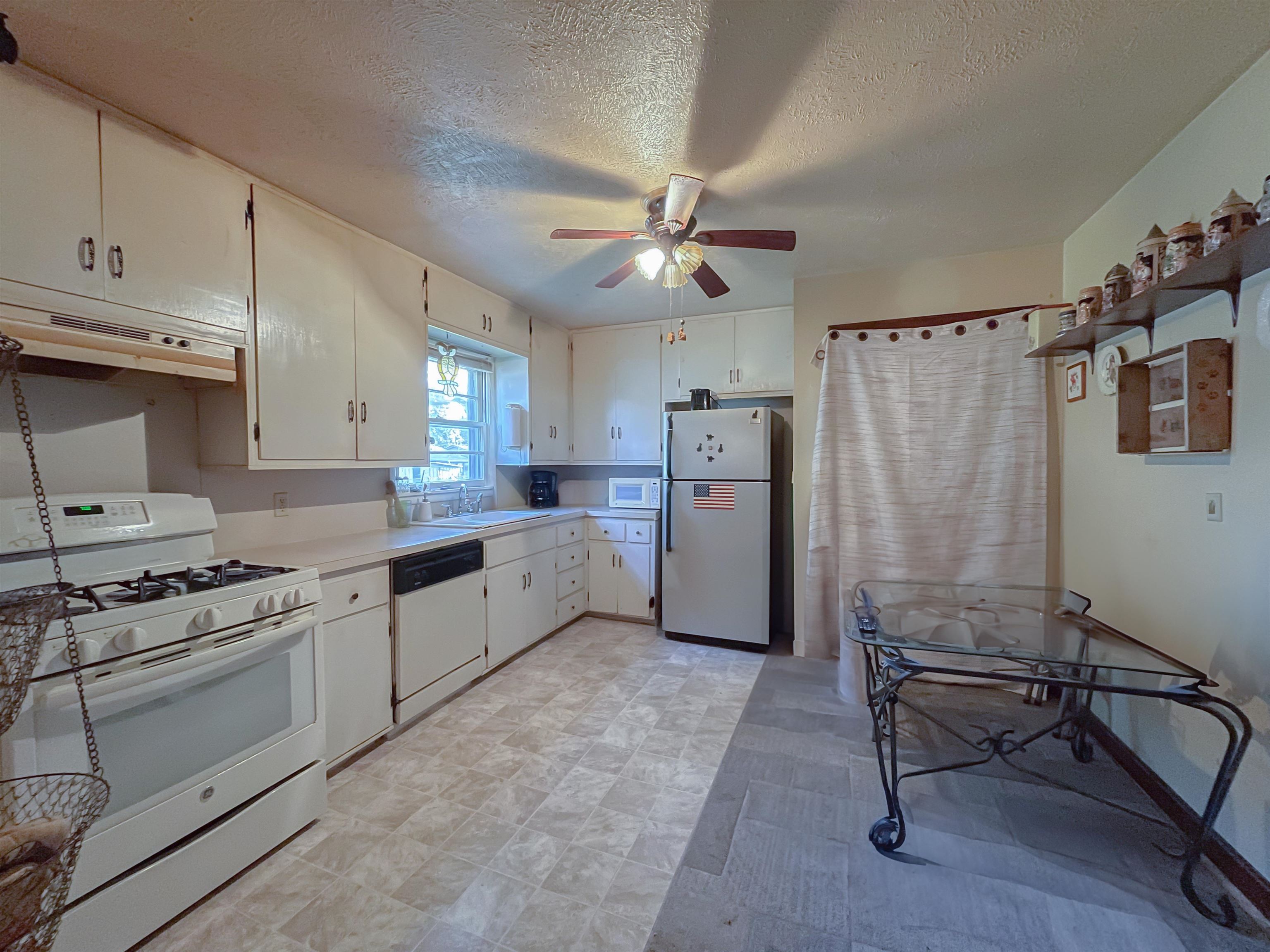 233 E Radio Lane Arkansas City KS 67005