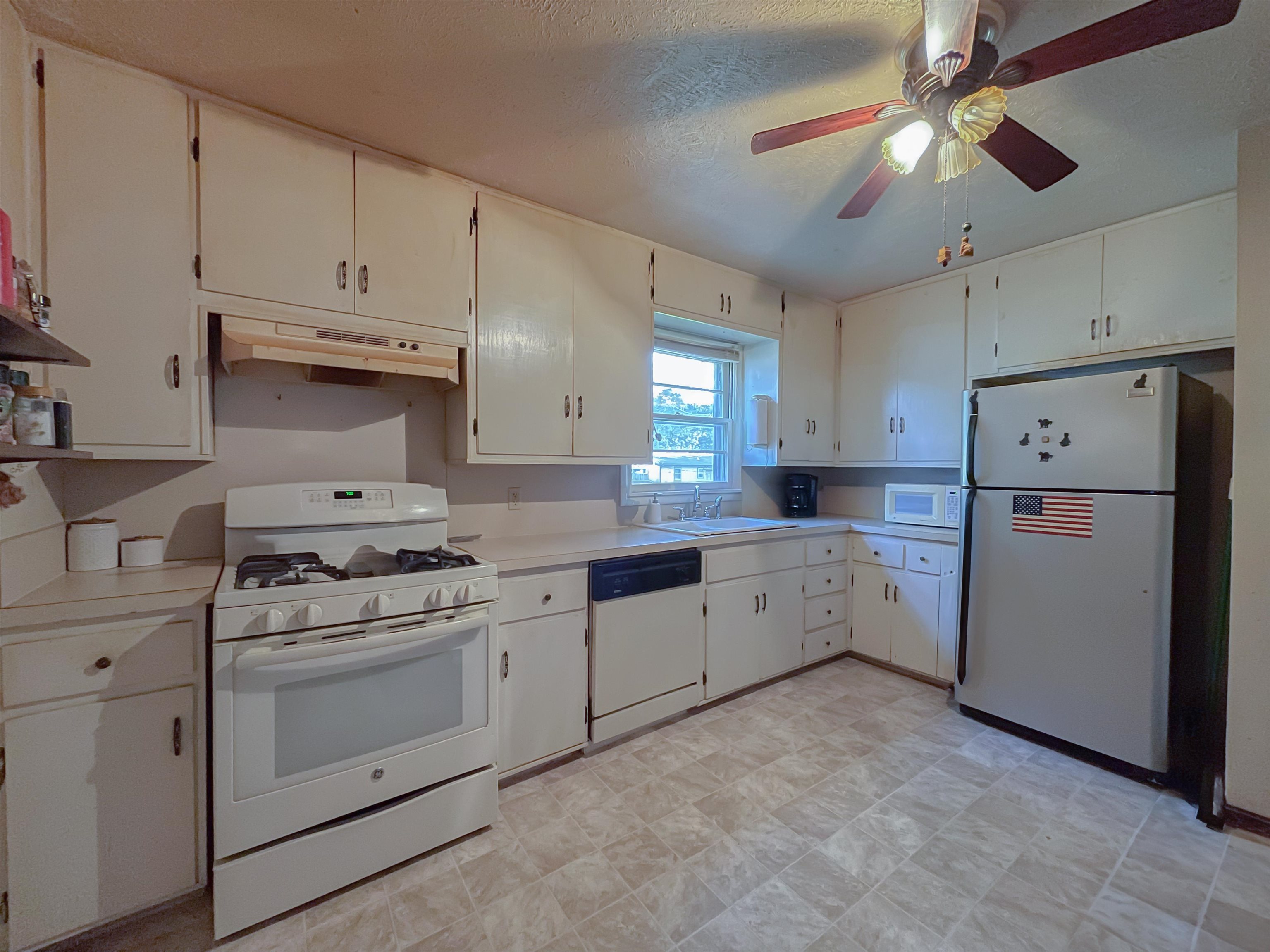 233 E Radio Lane Arkansas City KS 67005