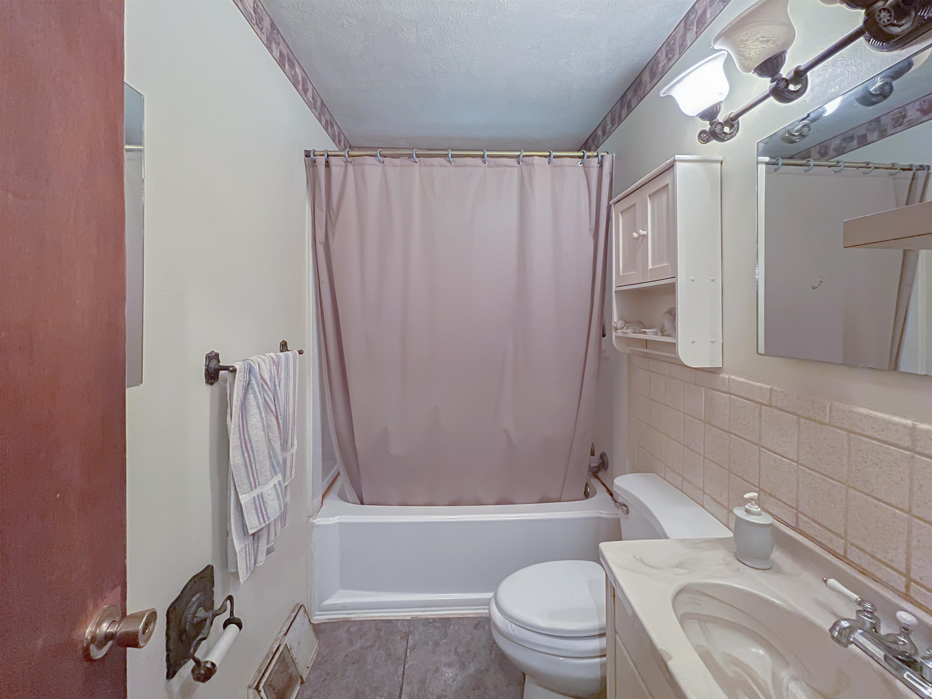 233 E Radio Lane Arkansas City KS 67005