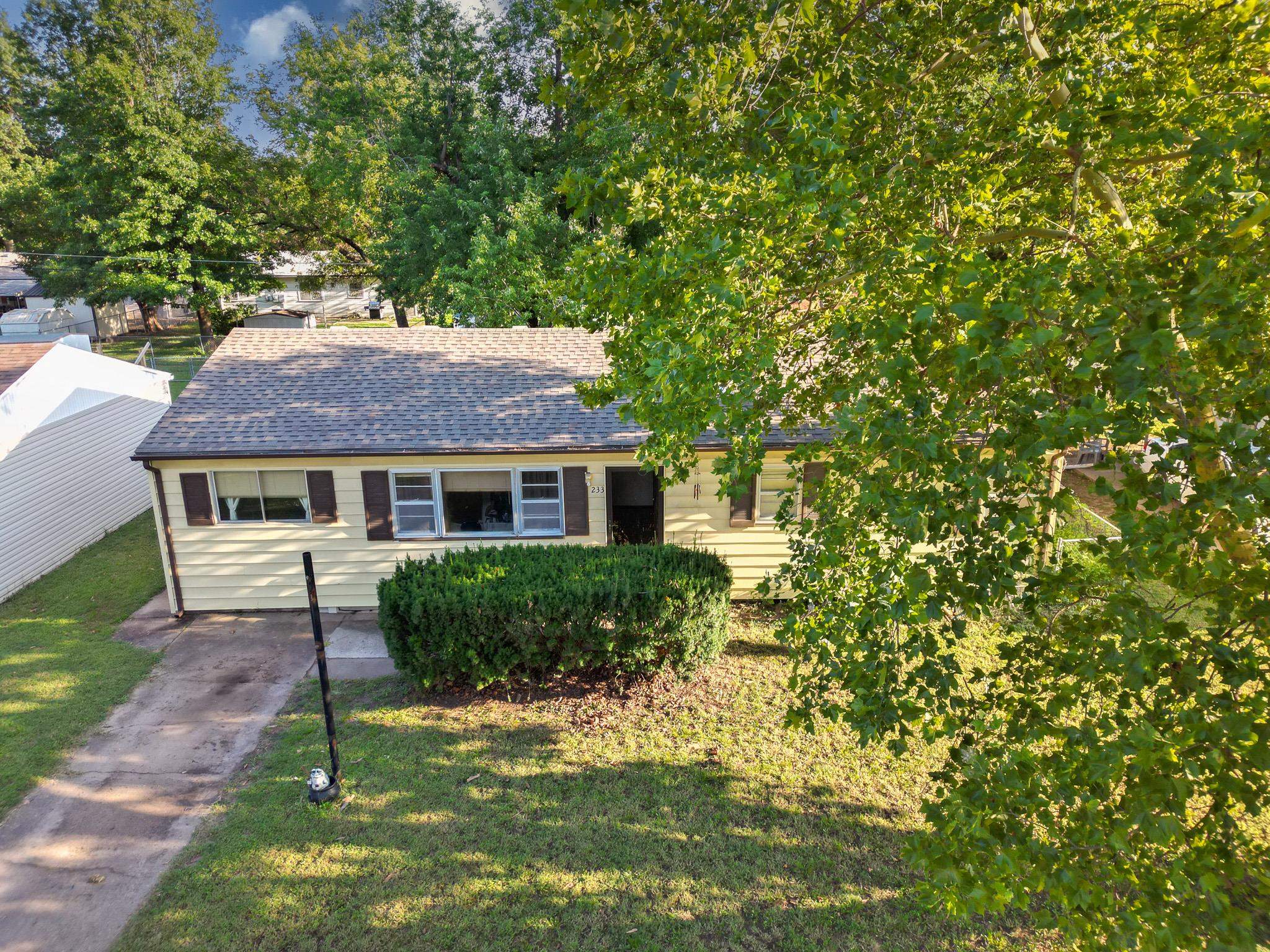 233 E Radio Lane Arkansas City KS 67005