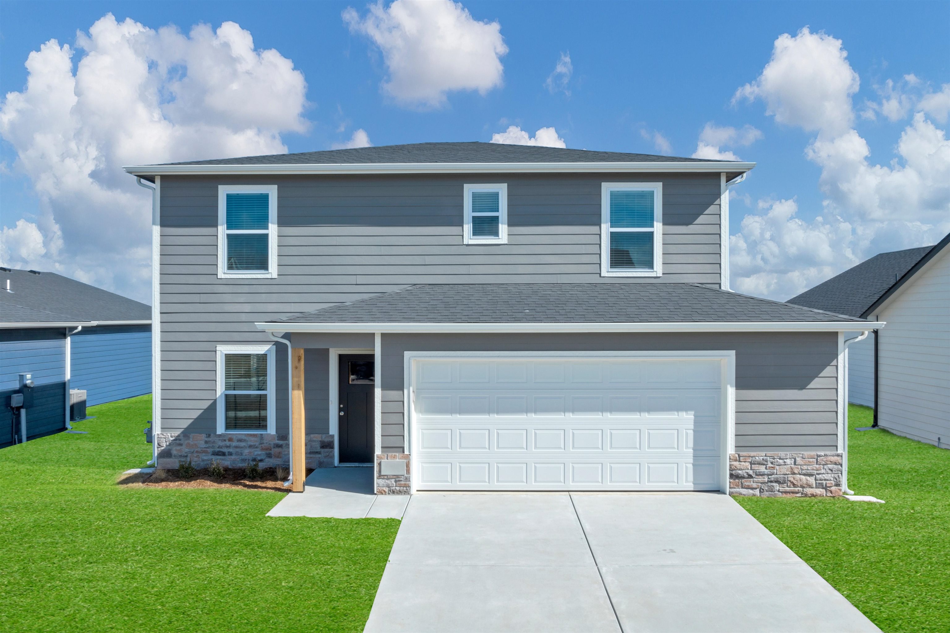 427 N Woodstone Street Derby KS 67037