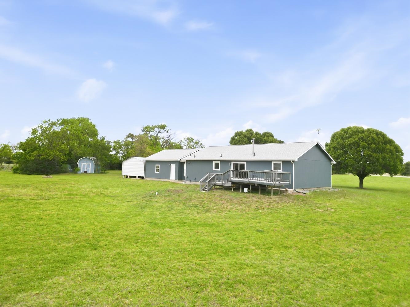11911 E 117th Street N Valley Center KS 67147