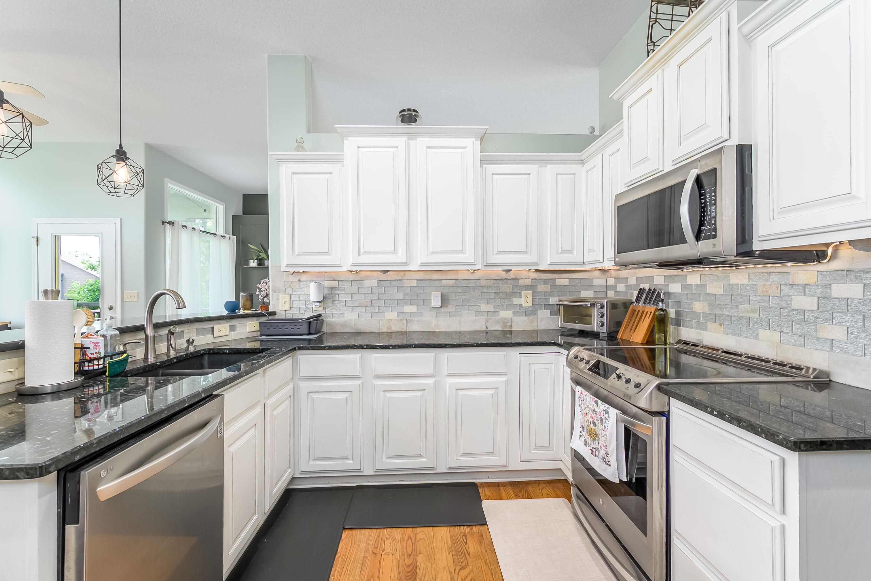 704 W Point Court Andover KS 67002