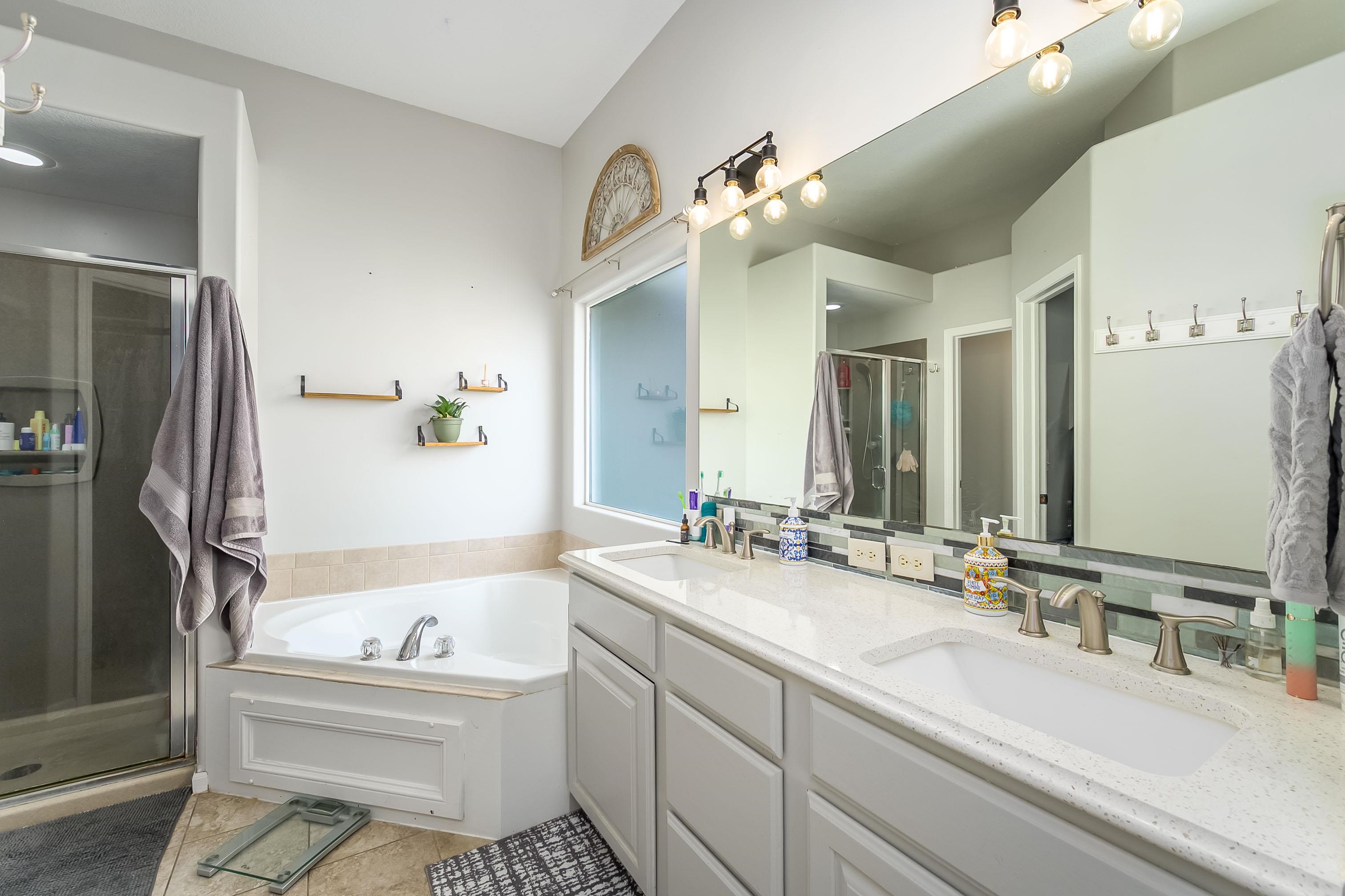 704 W Point Court Andover KS 67002