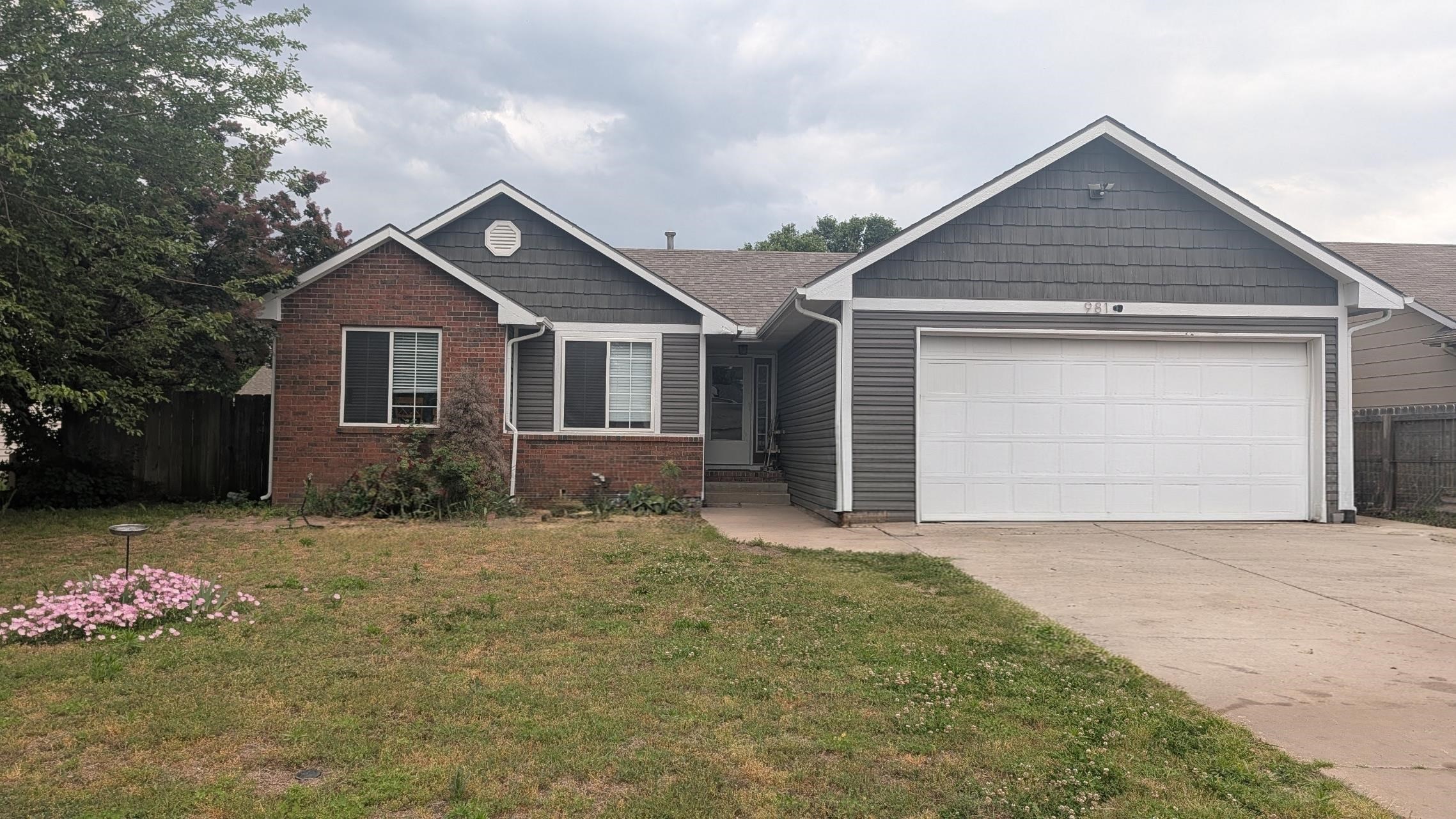 981 E Forest Court Haysville KS 67060
