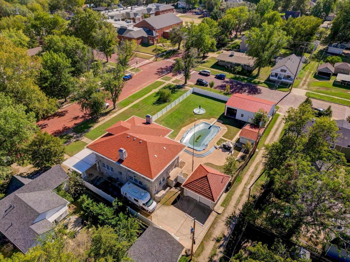 411 N B Street Arkansas City KS 67005