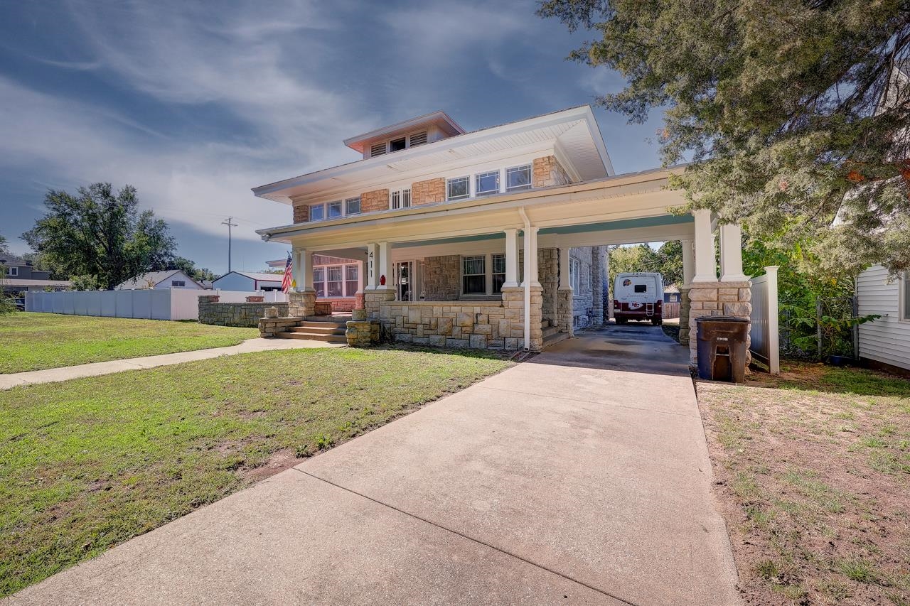 411 N B Street Arkansas City KS 67005