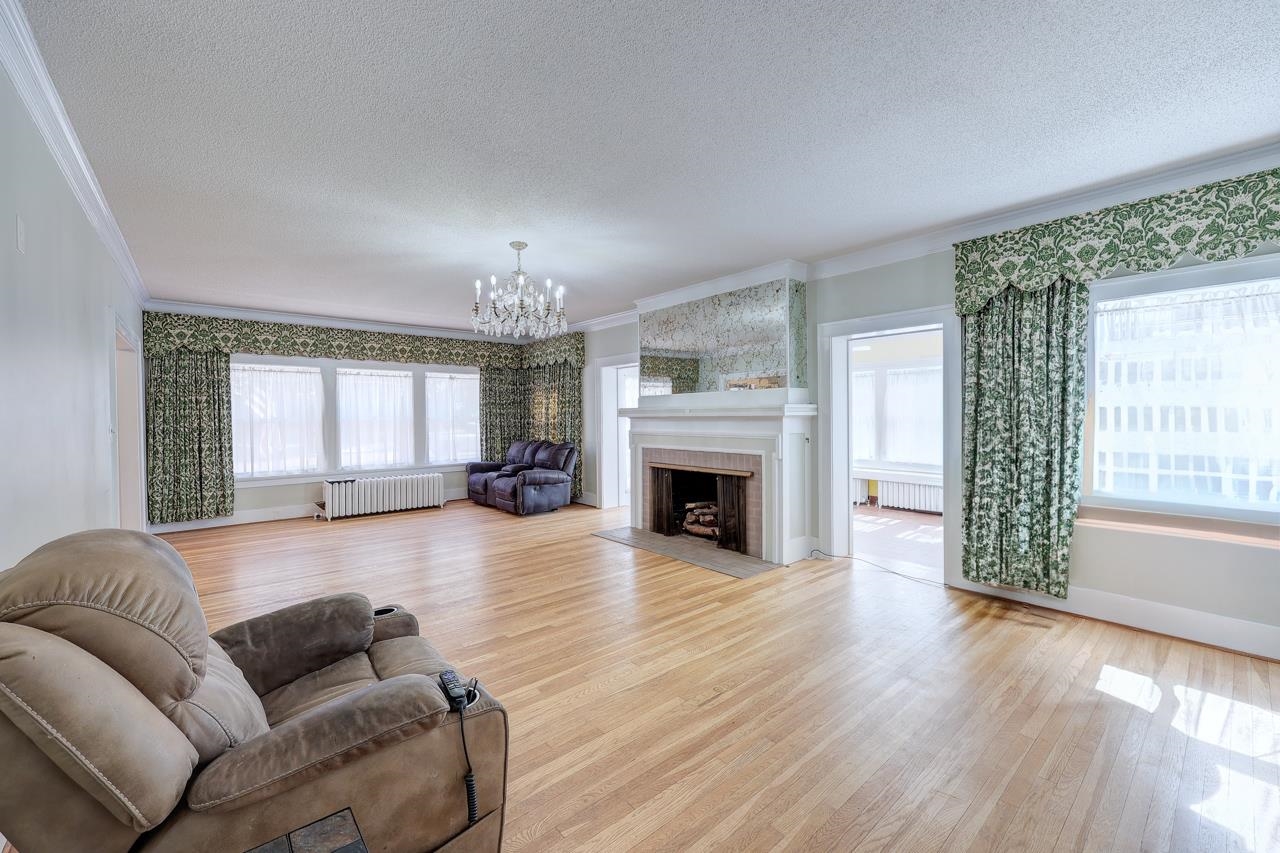 411 N B Street Arkansas City KS 67005