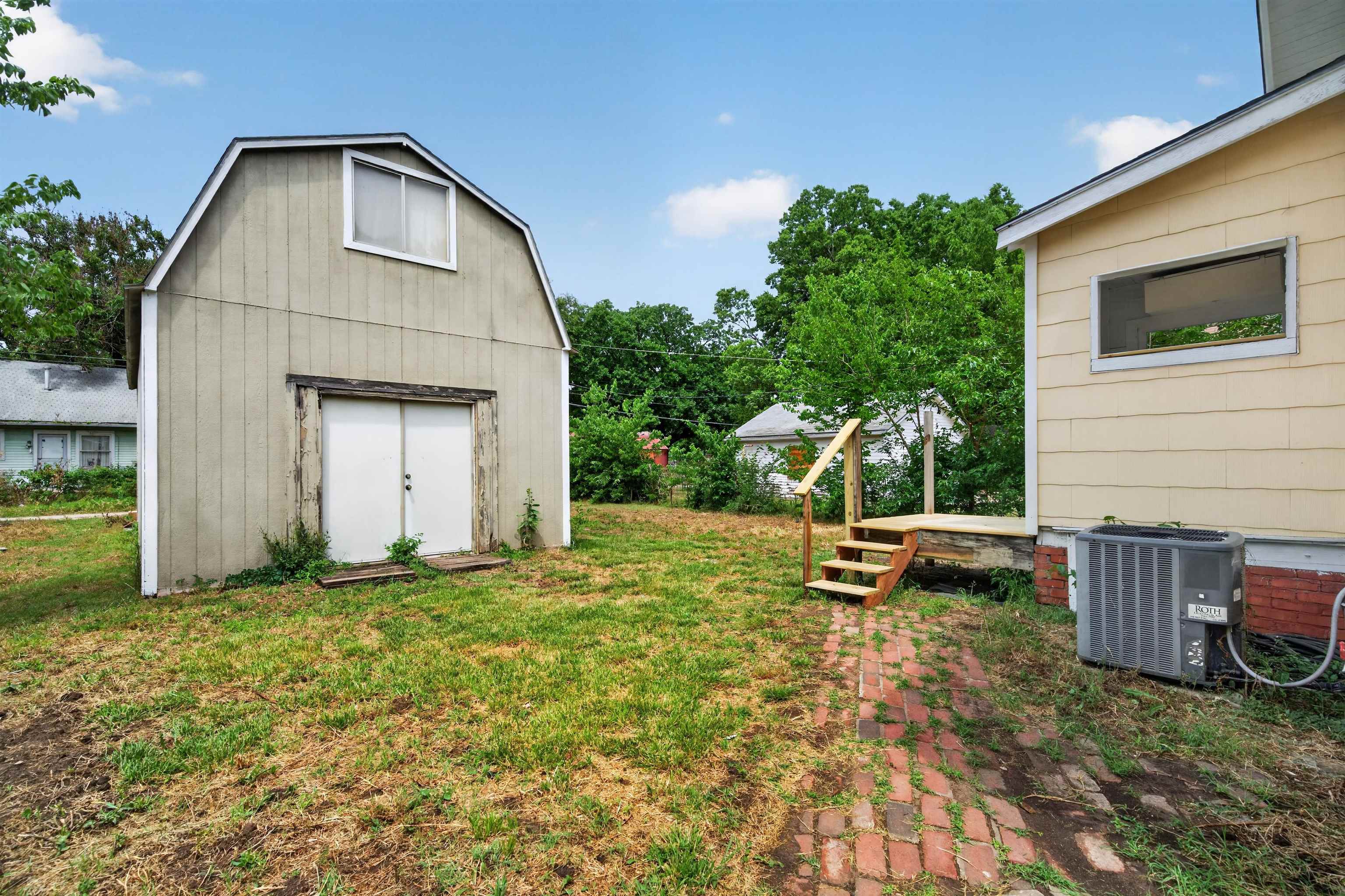1957 S Market Street Wichita KS 67211