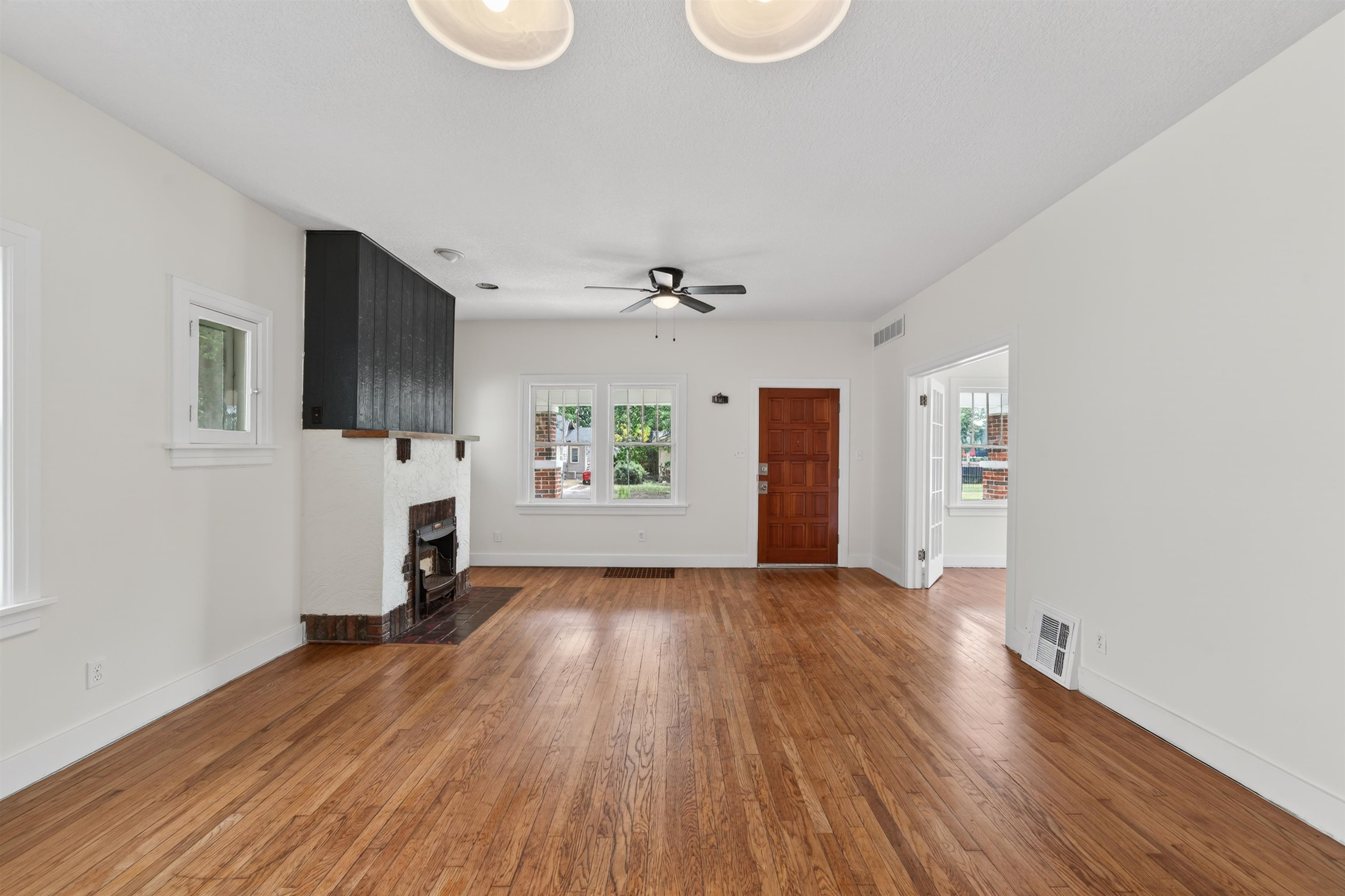 1957 S Market Street Wichita KS 67211