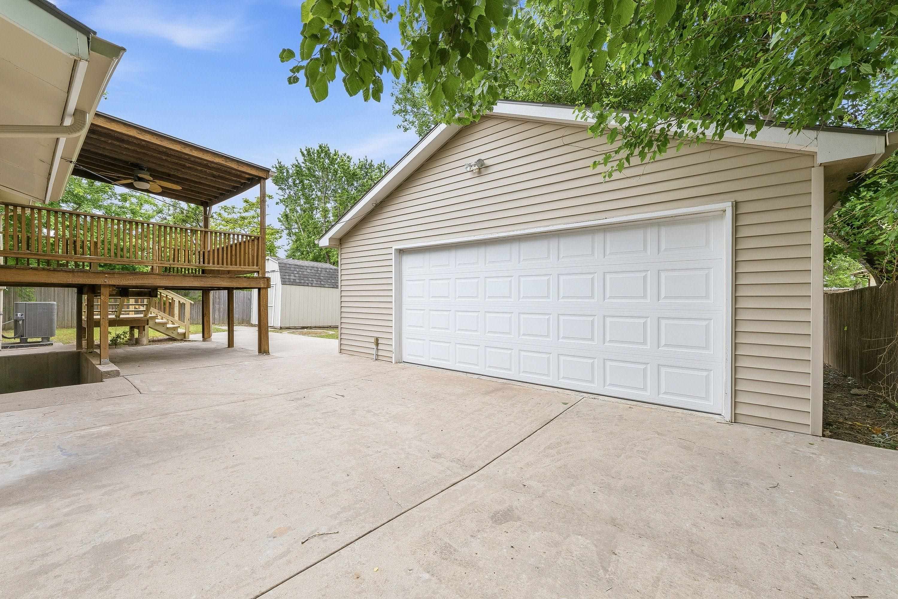 2935 S Richmond Avenue Wichita KS 67217
