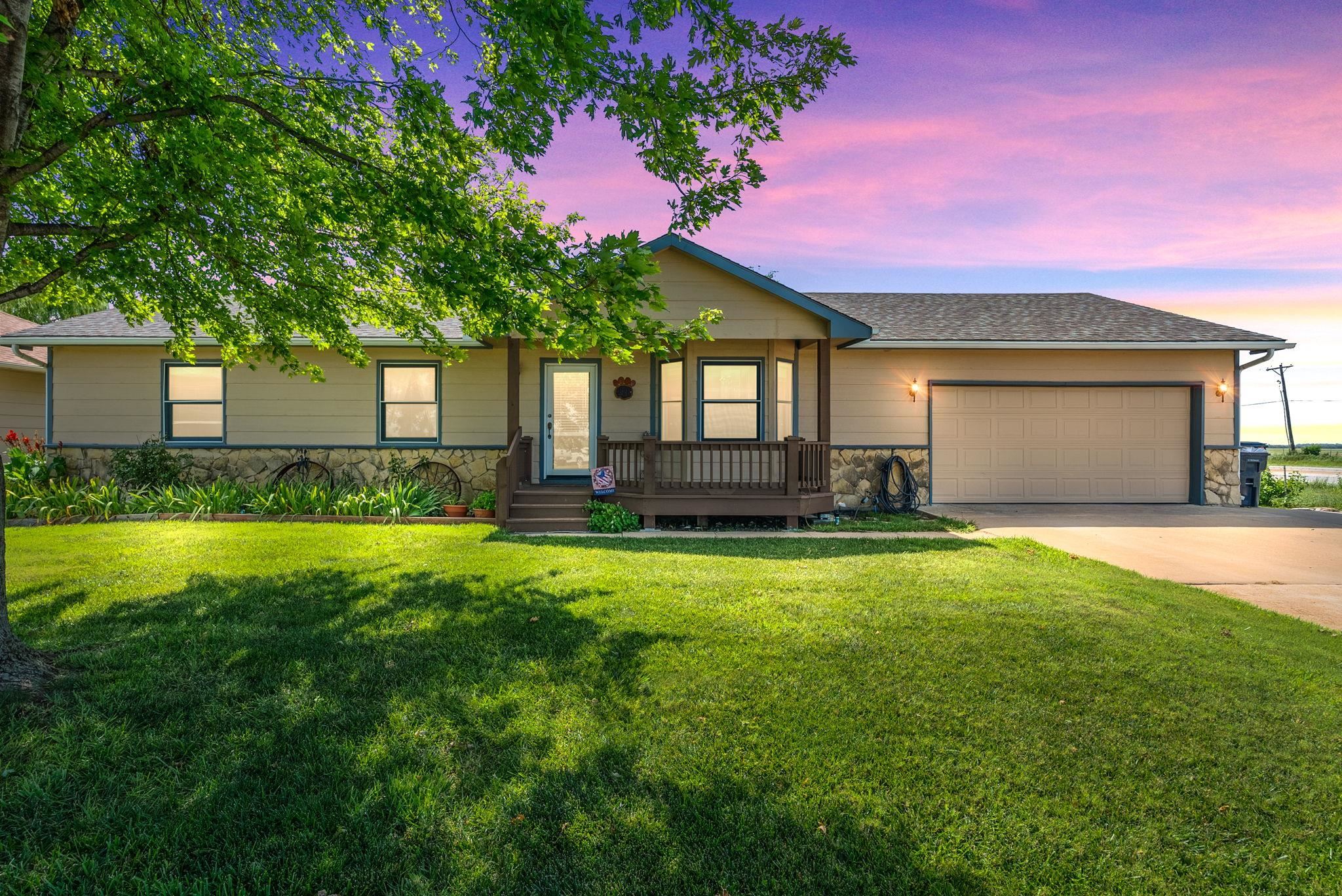 821 Easy Street Goddard KS 67052