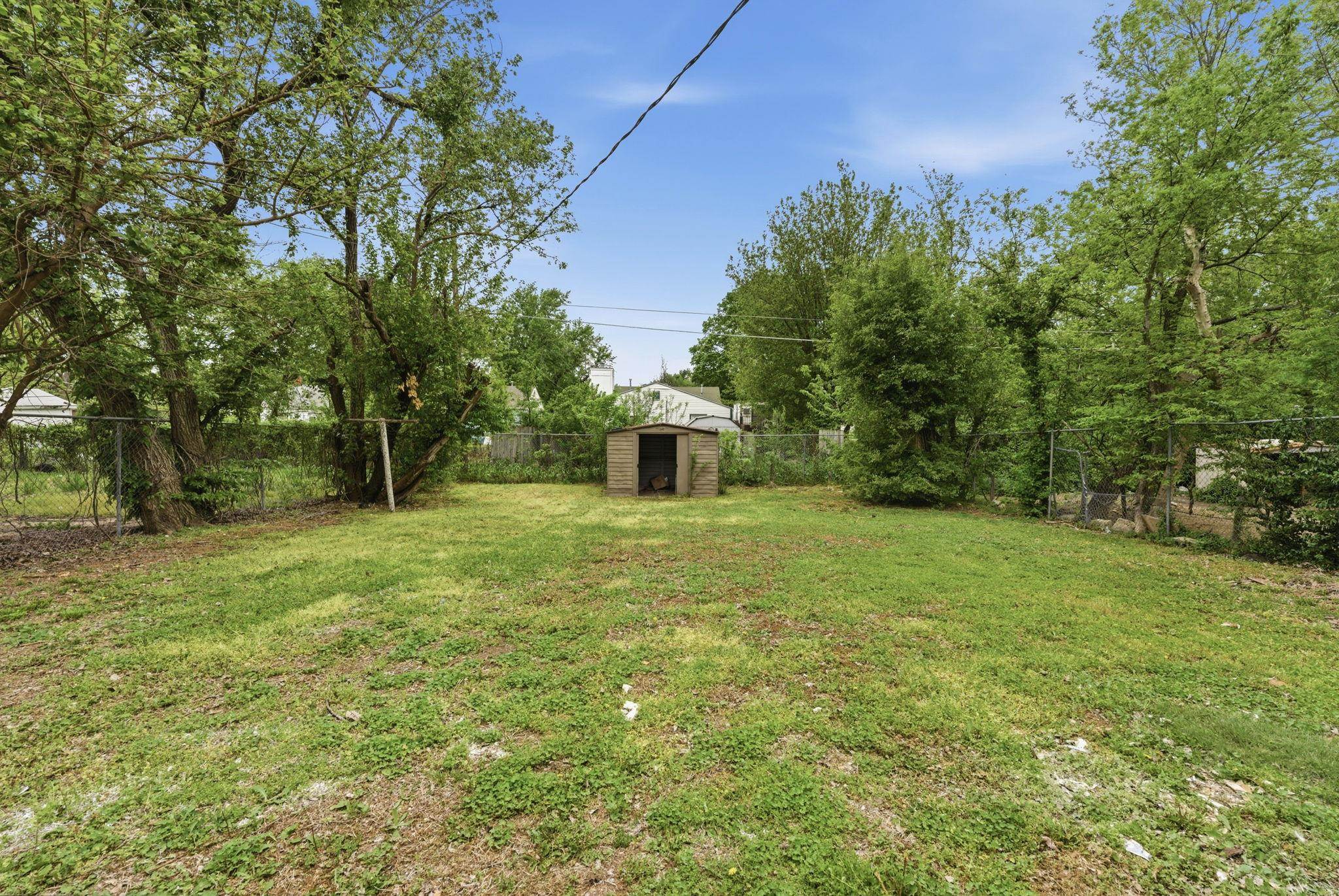 1833 N Green Street Wichita KS 67214