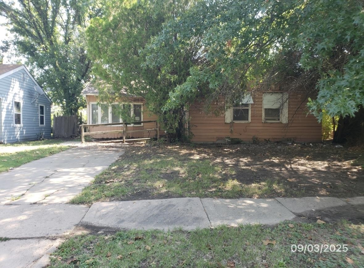 2624 N Green Wichita KS 67220