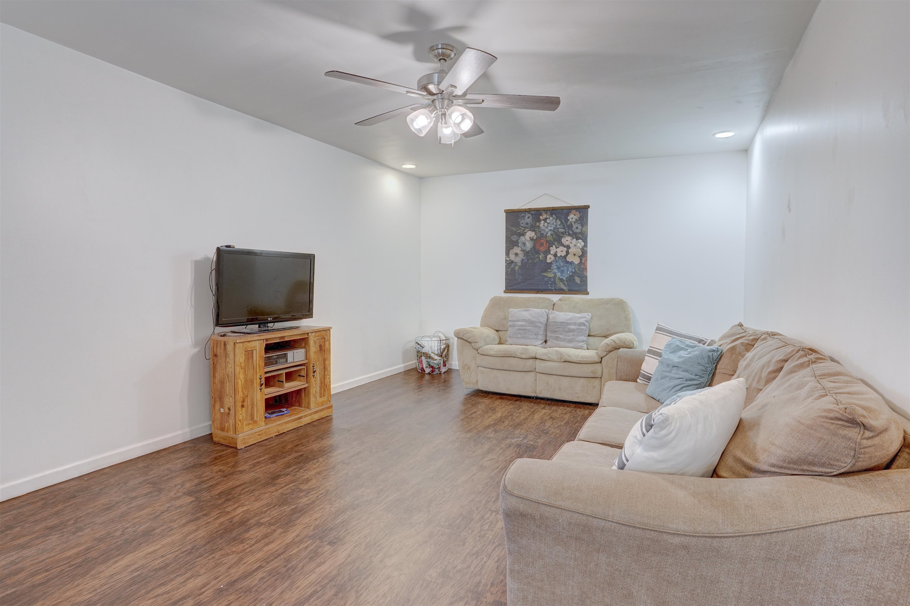 2221 Edgemont Drive Arkansas City KS 67005