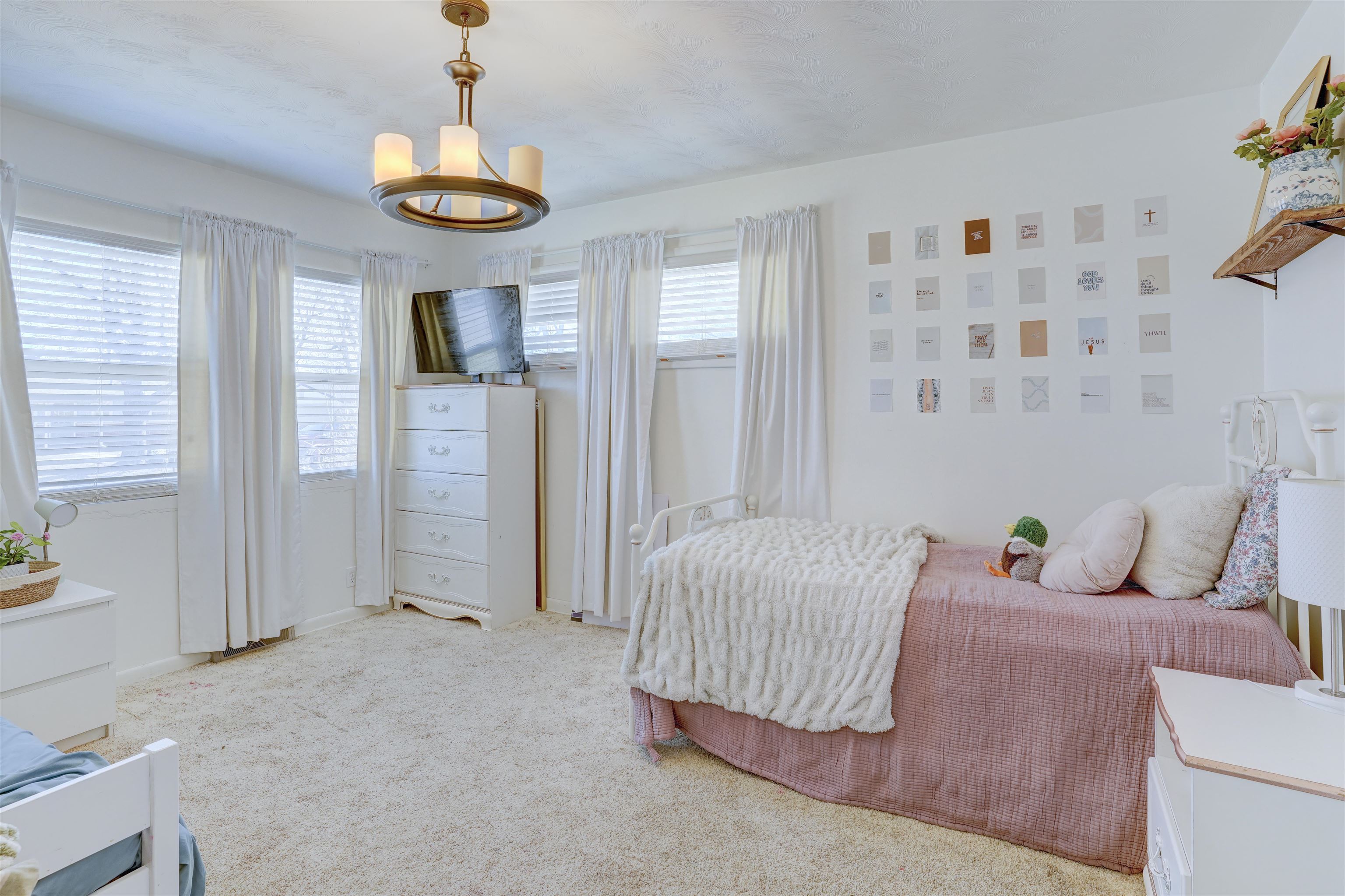 2221 Edgemont Drive Arkansas City KS 67005