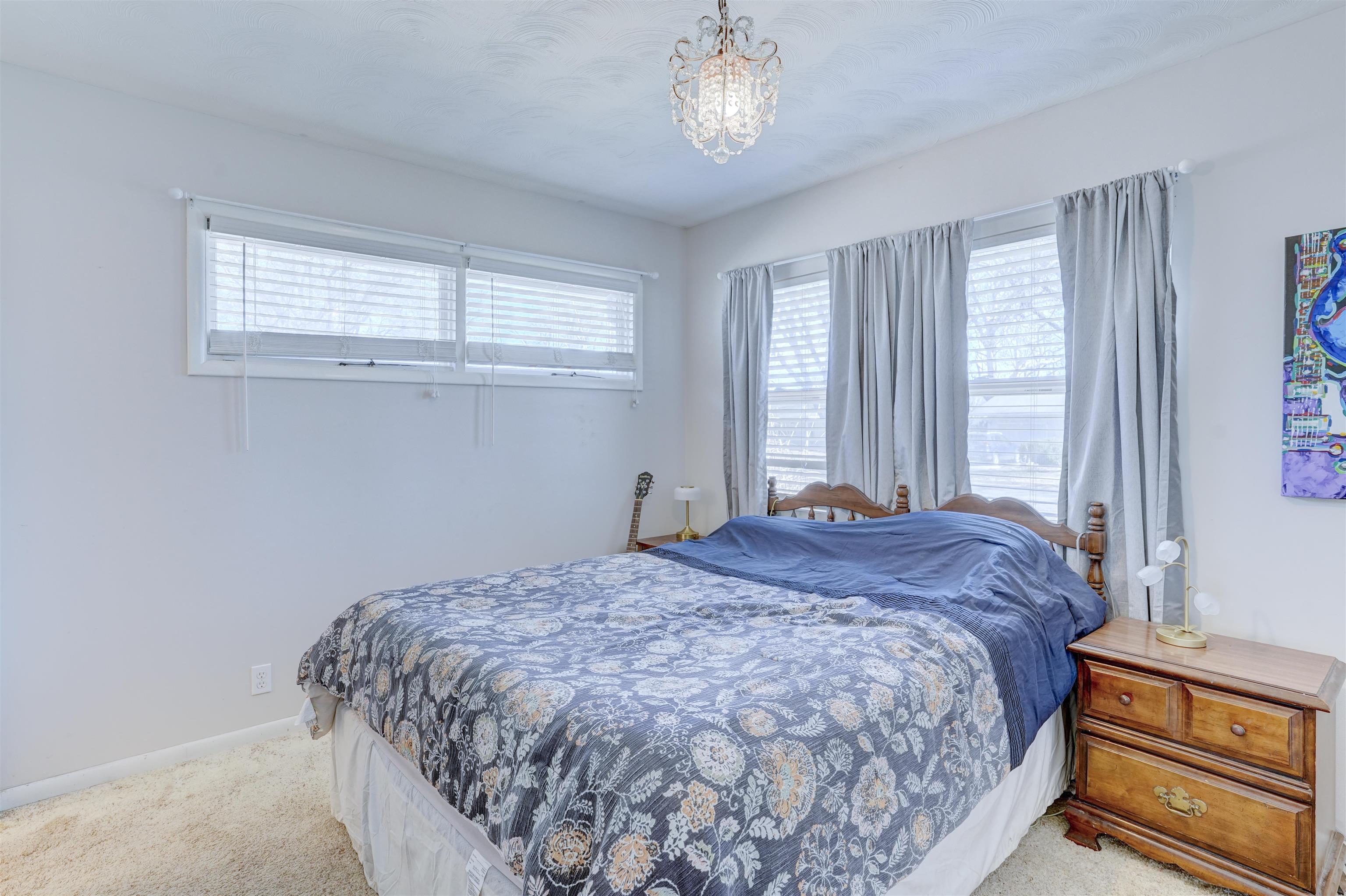 2221 Edgemont Drive Arkansas City KS 67005