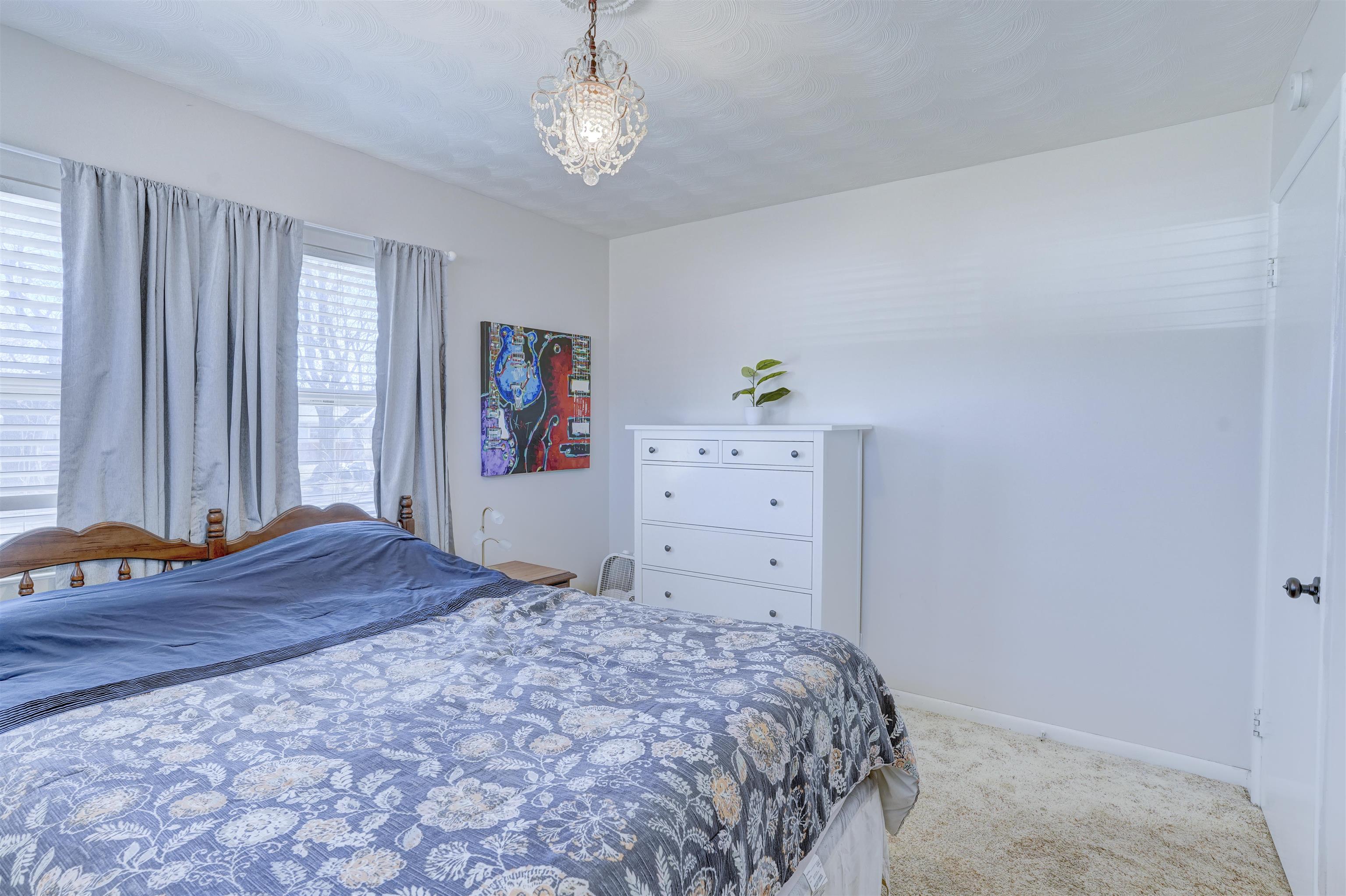 2221 Edgemont Drive Arkansas City KS 67005