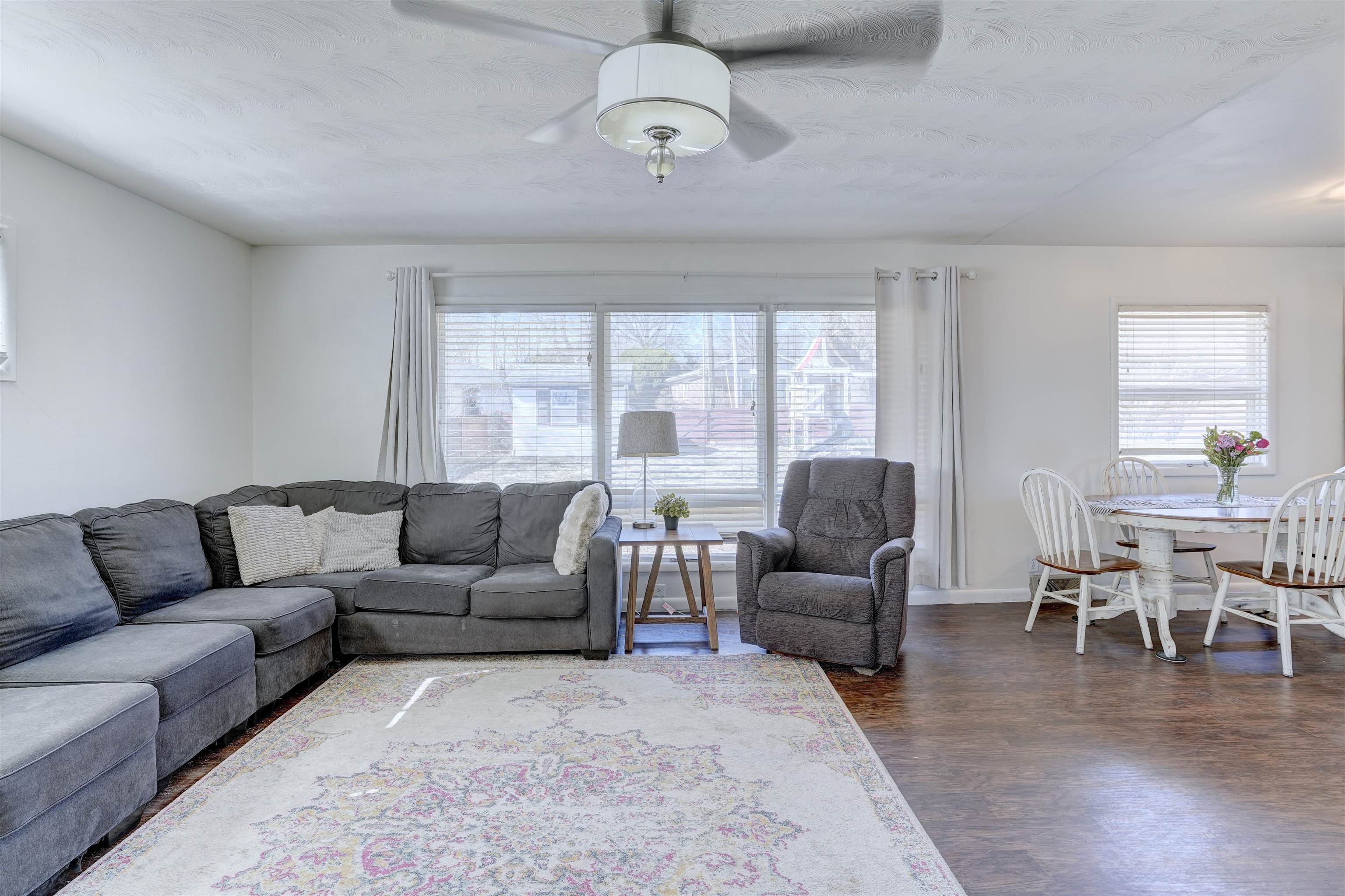 2221 Edgemont Drive Arkansas City KS 67005